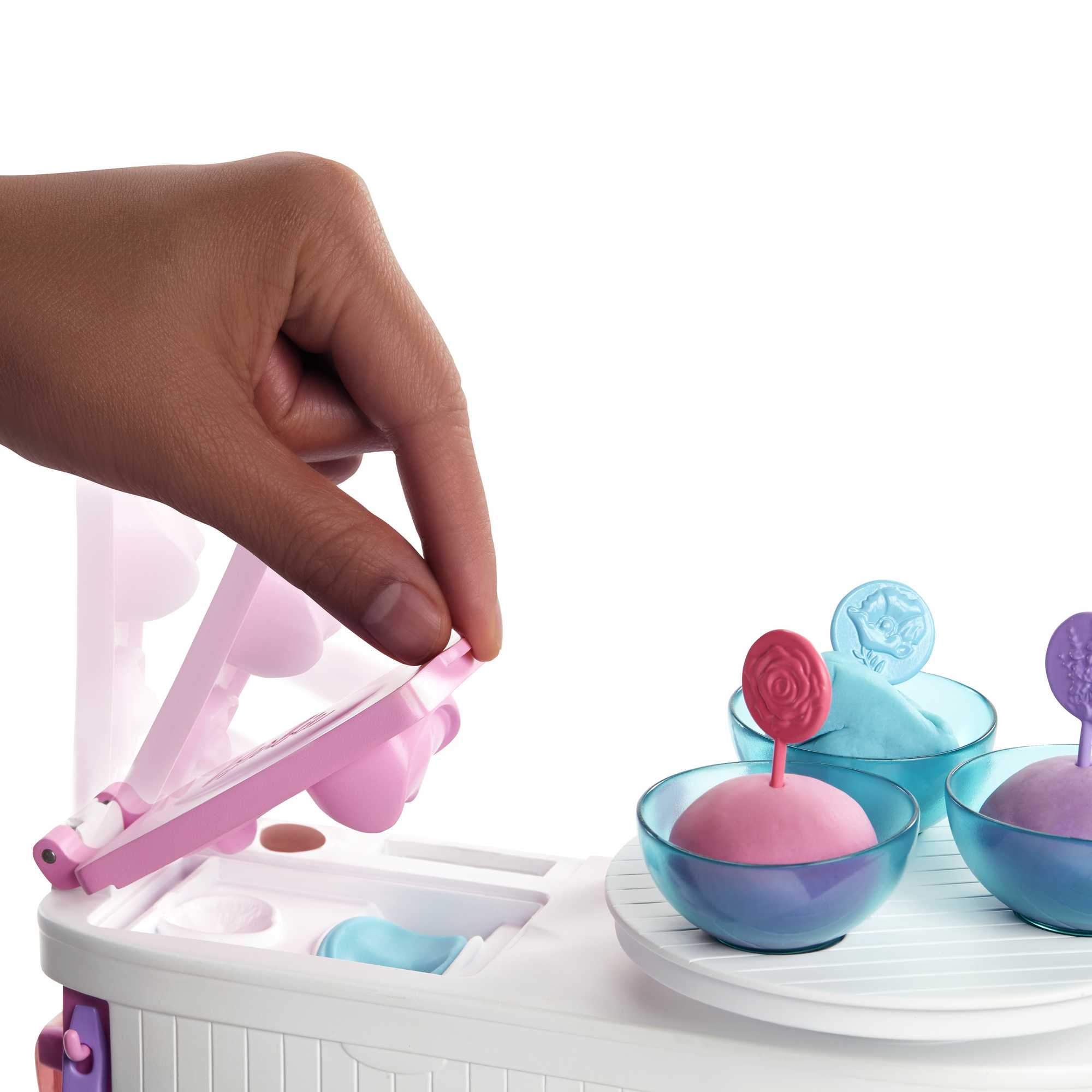 Coffret de Jeu Journée Au Spa et Masque Facial Barbie®, Poupée Barbie® Brunette, Chiot, Jouet à Mouler et Pâte - Image 2
