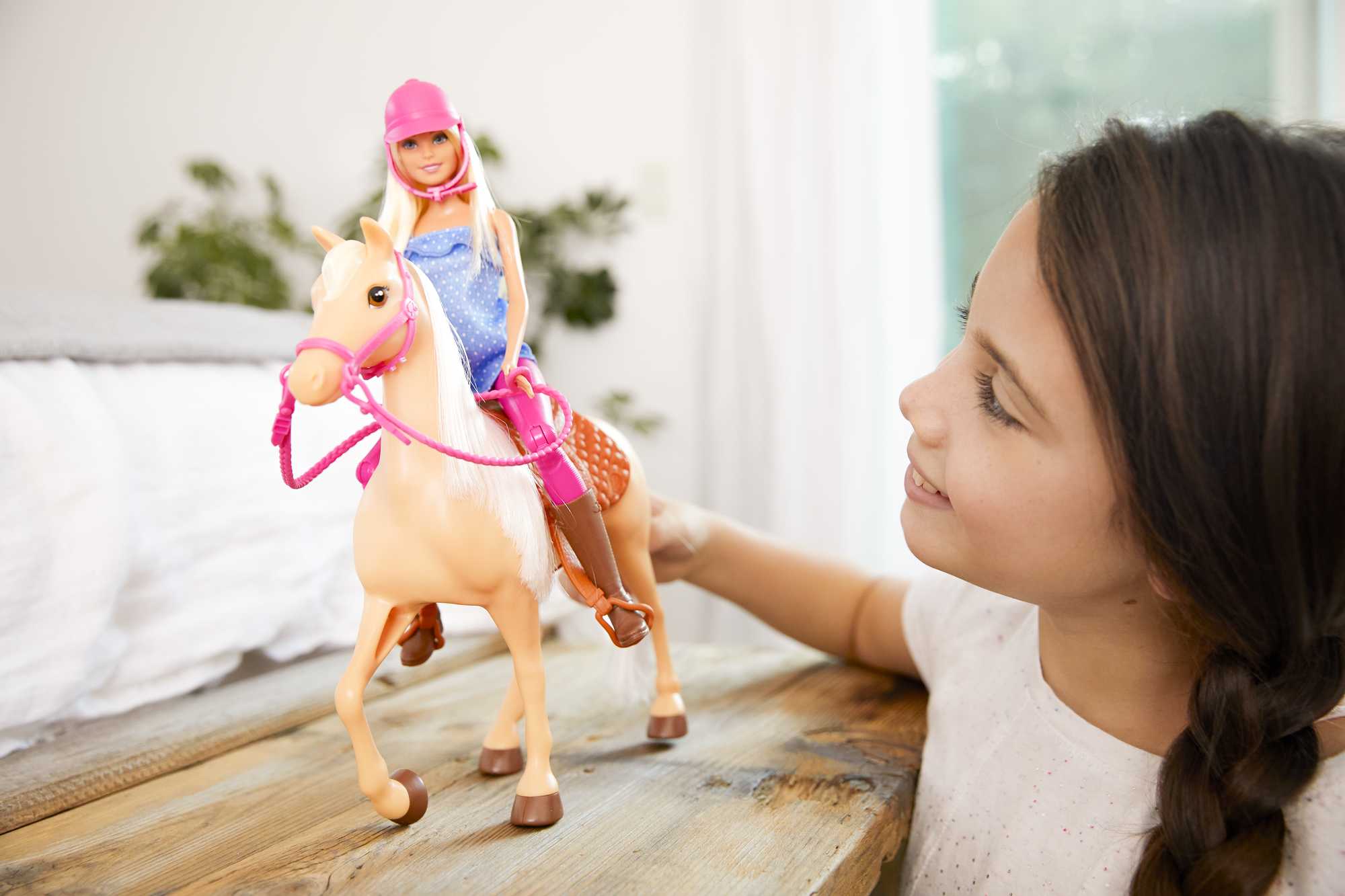 Barbie Doll And Horse - Image 2