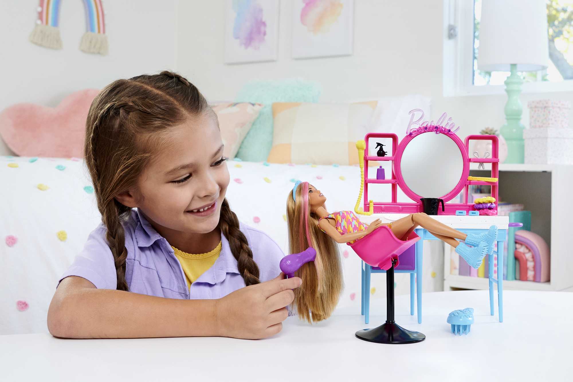 Barbie Doll And Hair Salon Playset, Color-Change Hair - Image 2