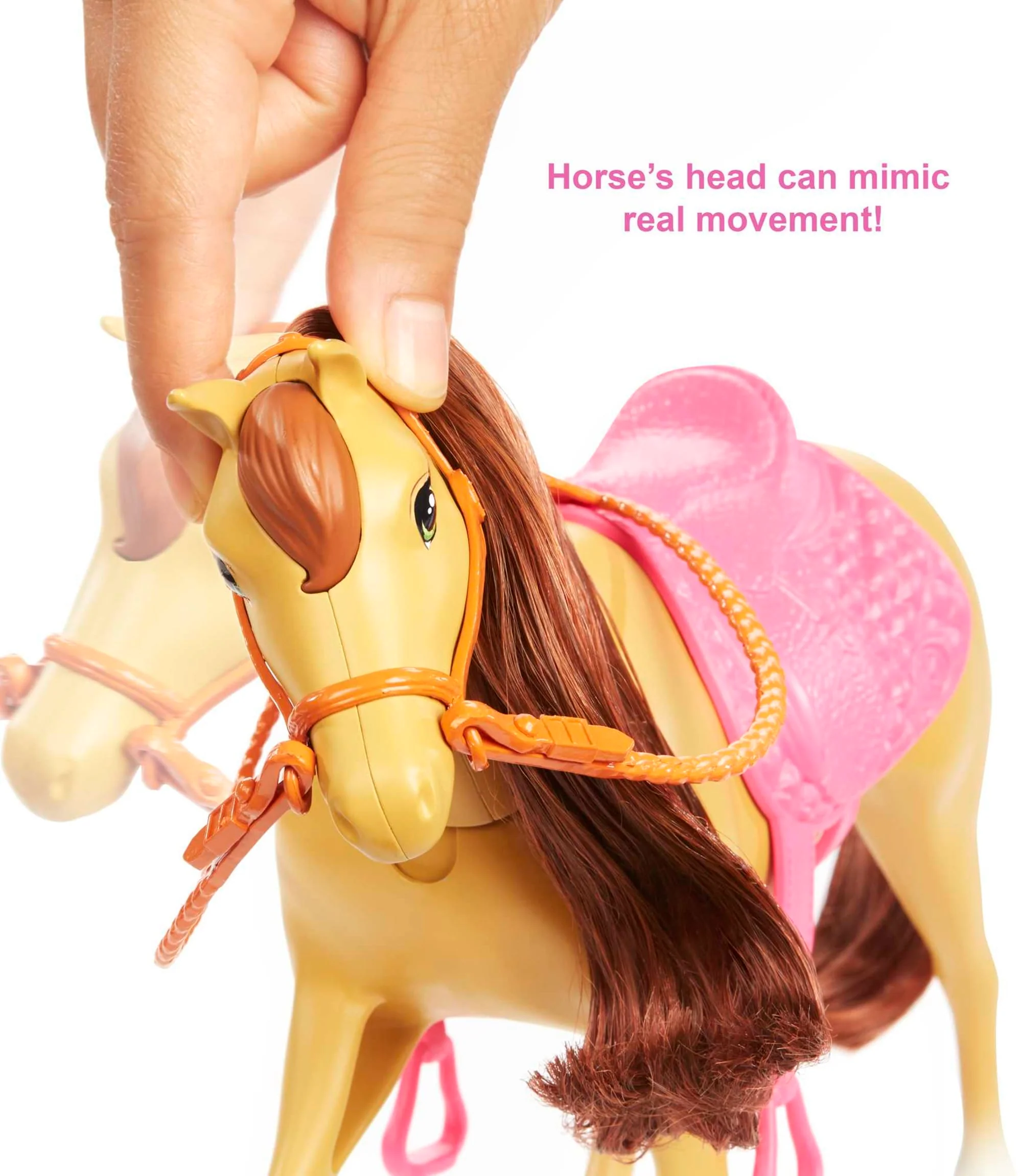 Barbie Hugs 'n' Horses With & Chelsea Dolls, Blonde Doll Playset - Image 5