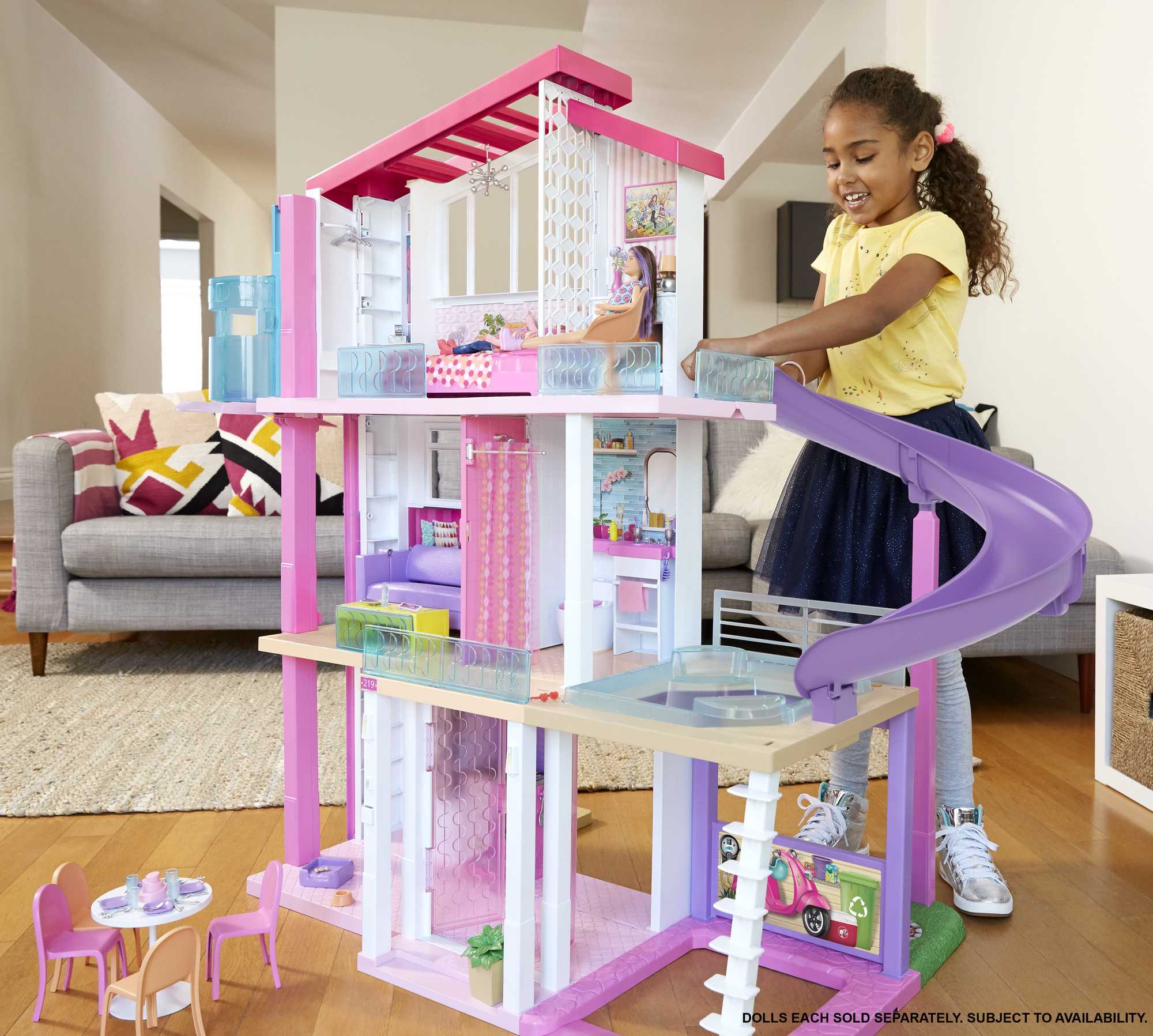Barbie Dreamhouse Playset With Wheelchair Accessible Elevator - Image 2