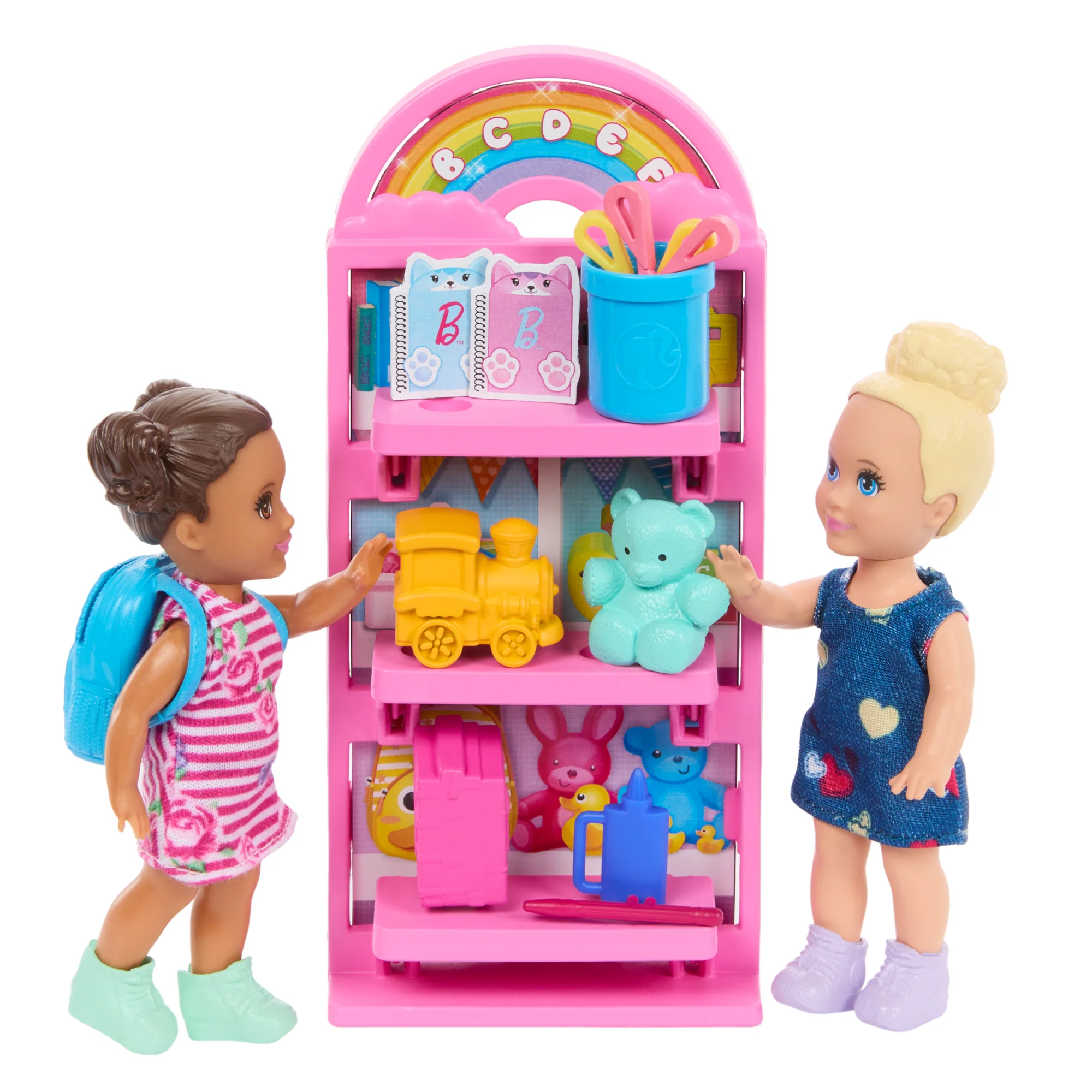 Barbie I Love School Classroom Playset With 1 Fashion Doll, 2 Small Dolls & 20+ Accessories - Image 3