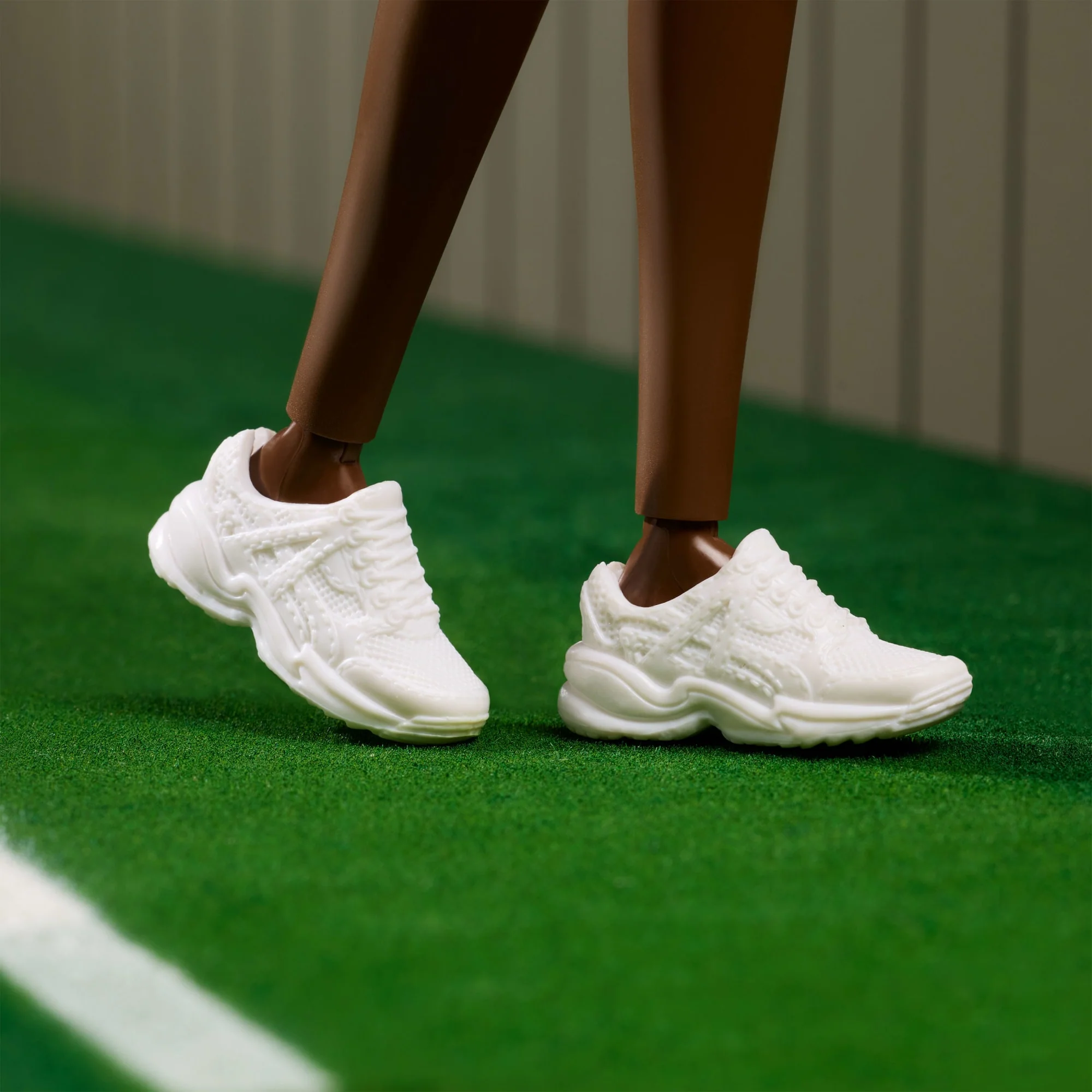 Barbie Inspiring Women Series, Venus Williams Fashion Doll With Signature Tennis Uniform - Image 5