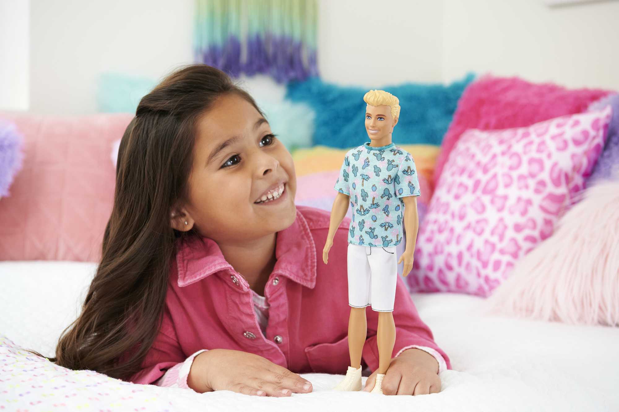 Barbie Ken Fashionistas Doll #211 With Blond Hair And Cactus Tee - Image 2