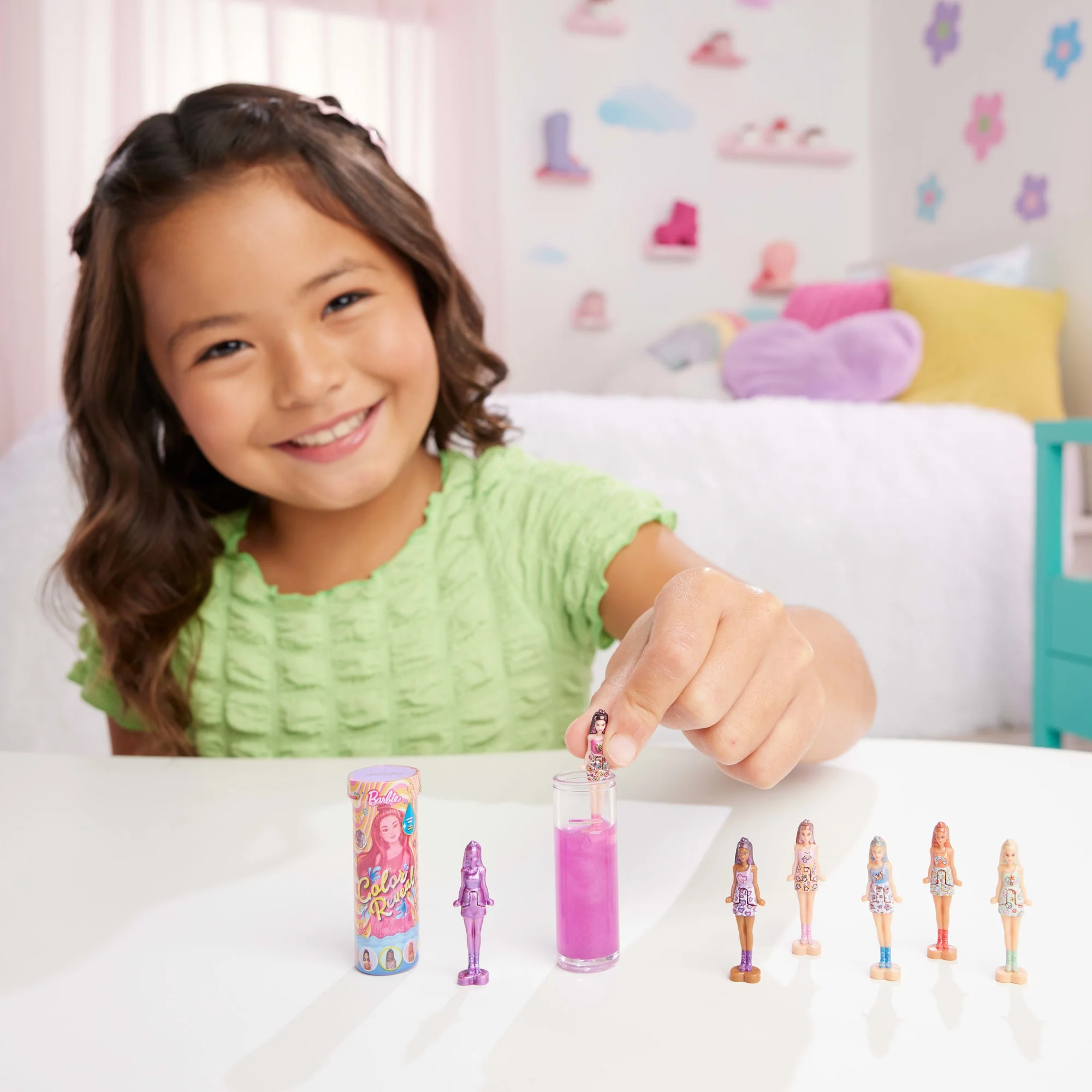 Barbie Mini BarbieLand Muñeca Color Reveal Sorpresa - Image 2