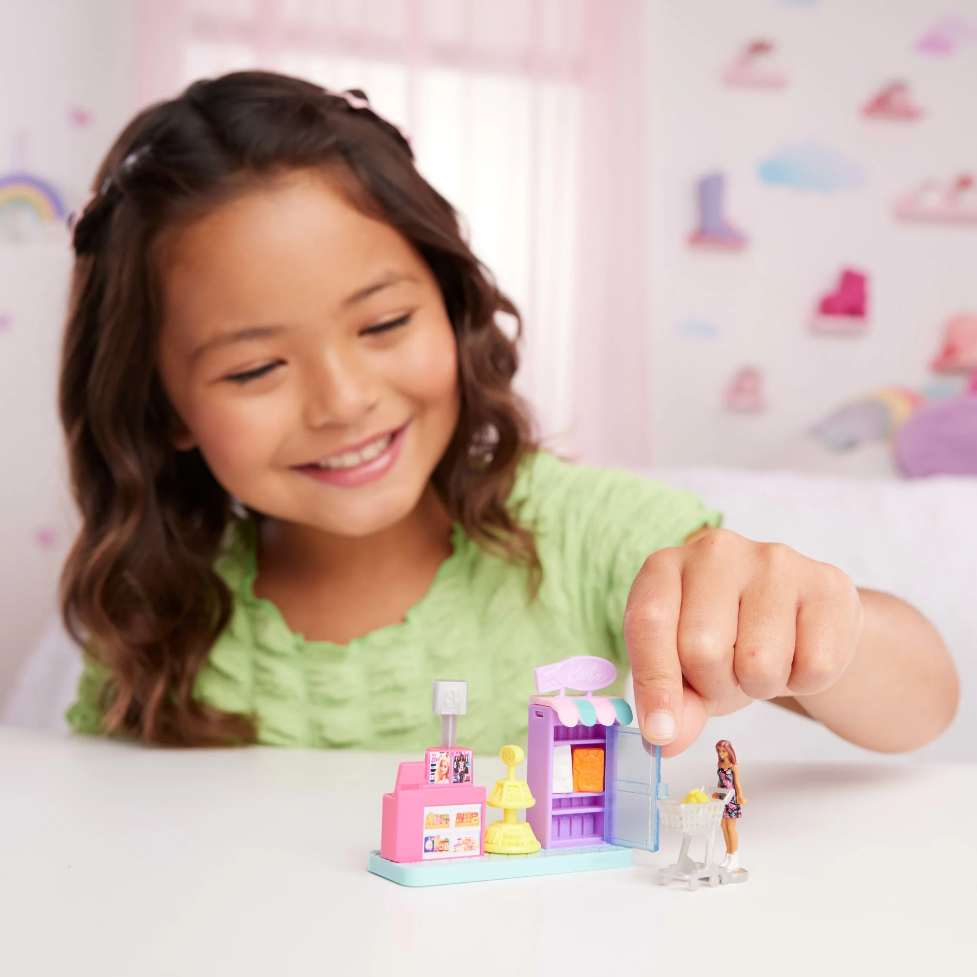 Barbie  Mini Barbieland  Poupée et Coffret de Jeu  Supermarché - Image 2