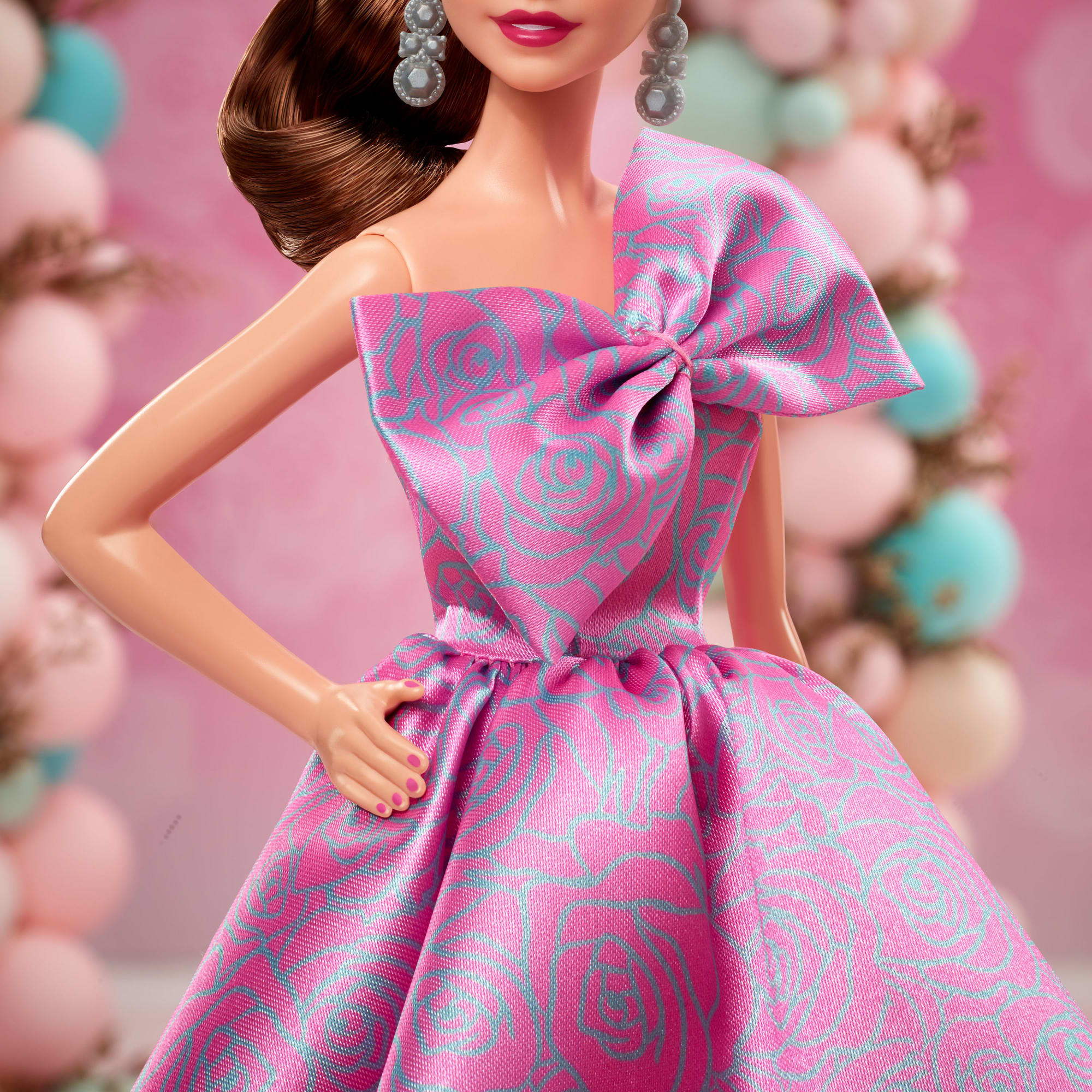 Barbie-Poupée Barbie Joyeux Anniversaire-en Robe Rose Satinée - Image 4