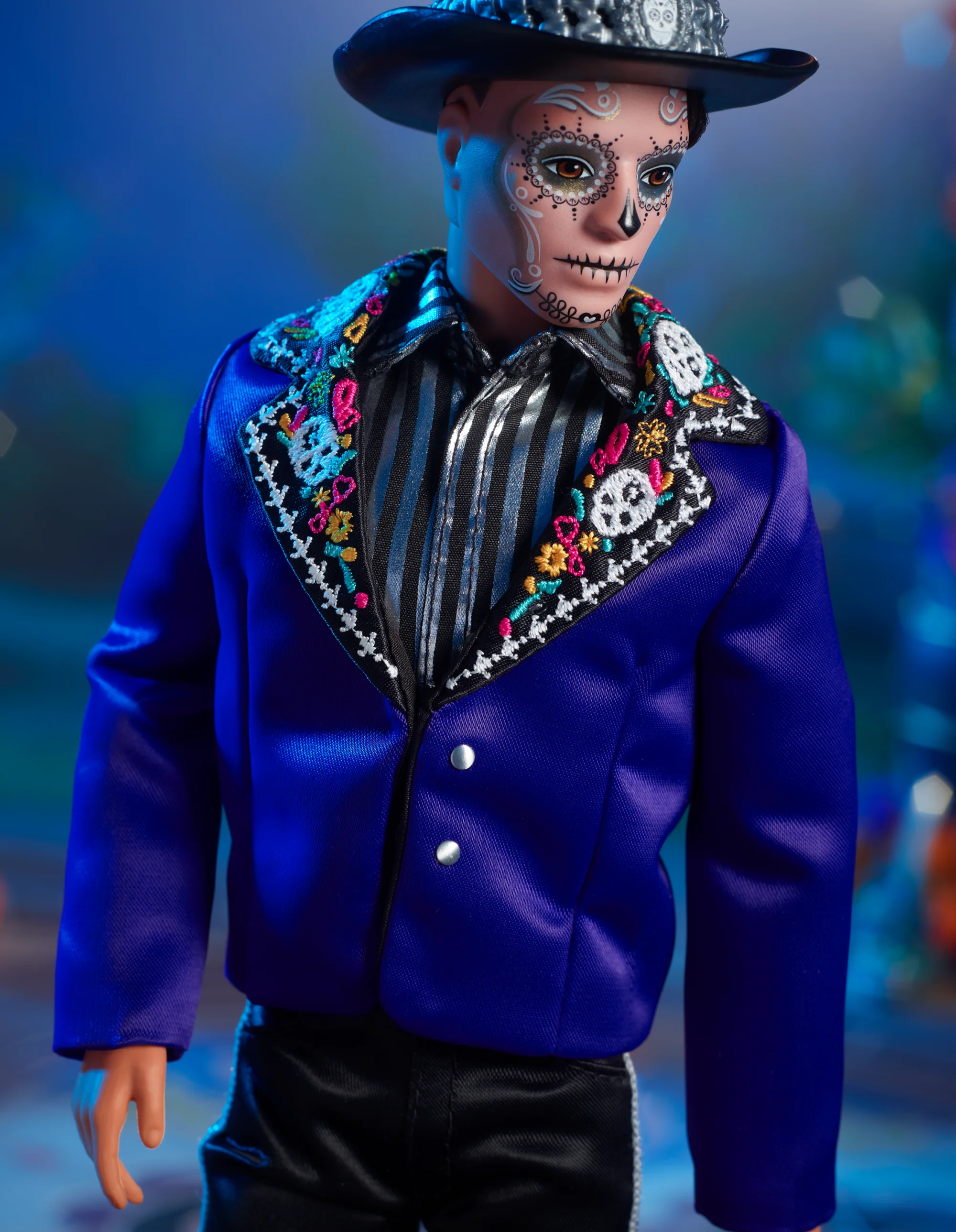 Barbie® Ken® Día de Muertos2023, Poupée Signature à Collectionner - Image 3