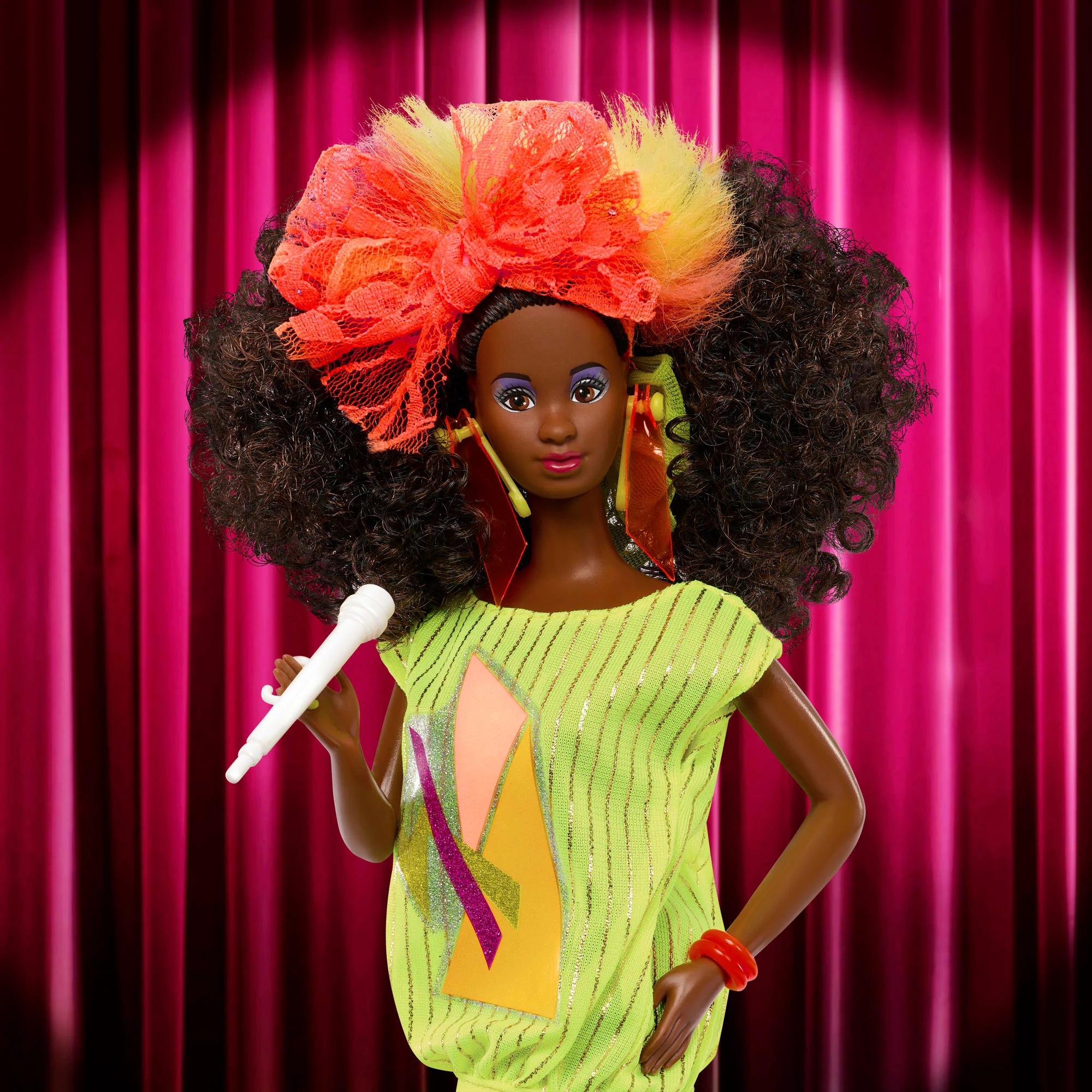 Barbie Signature Barbie And The Rockers Collectible Repro Deedee Doll, 40th Anniversary Of 1986 Line - Image 2