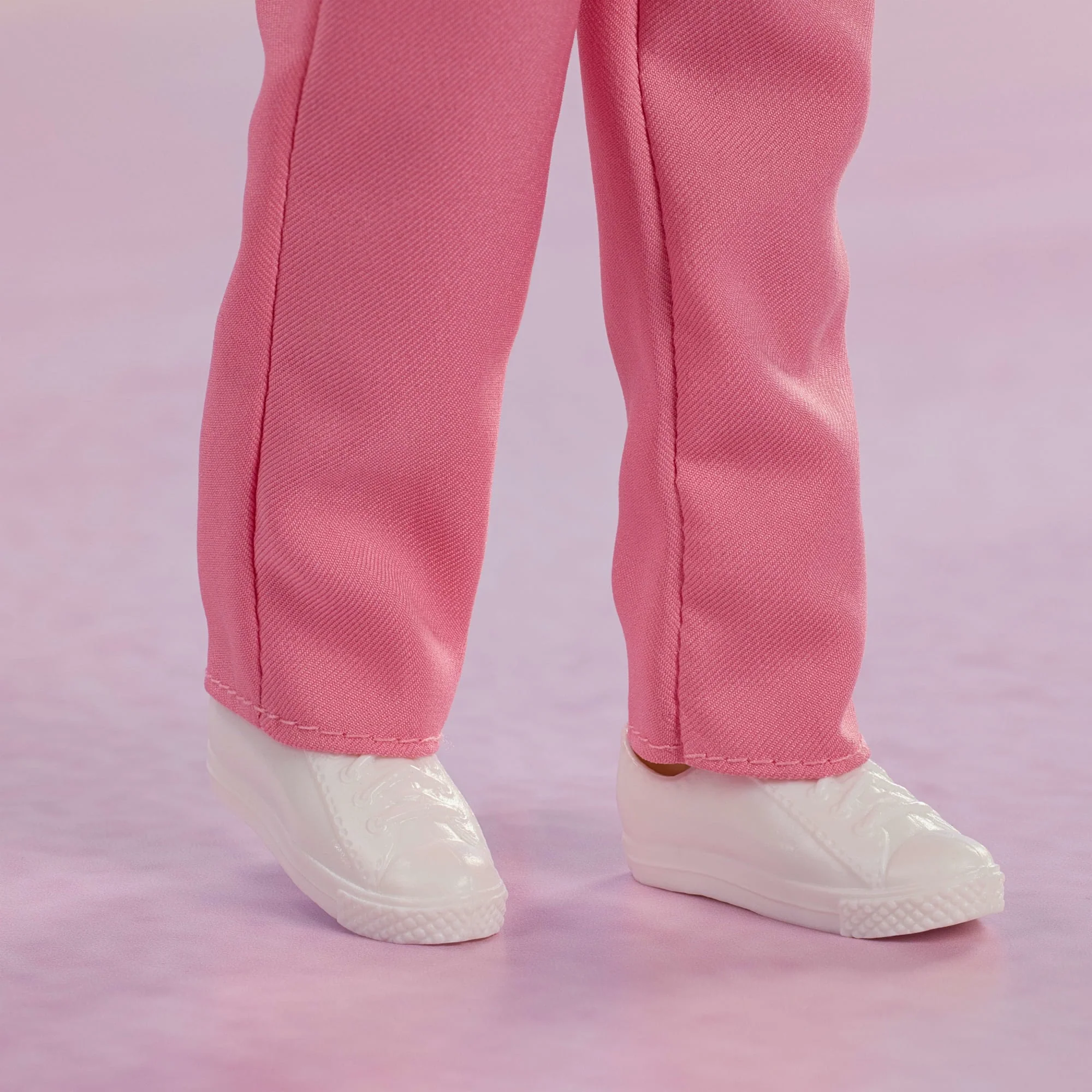 Barbie The Movie Allan Collectible Doll, Michael Cera As Allan With 2 Removable Movie Fashions - Image 3