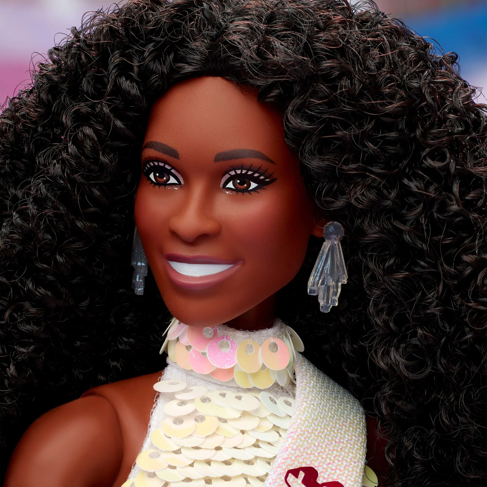 Barbie The Movie President Collectible Doll, Issa Rae As President Barbie Wearing Shimmery White  Blouse & Short Set - Image 3