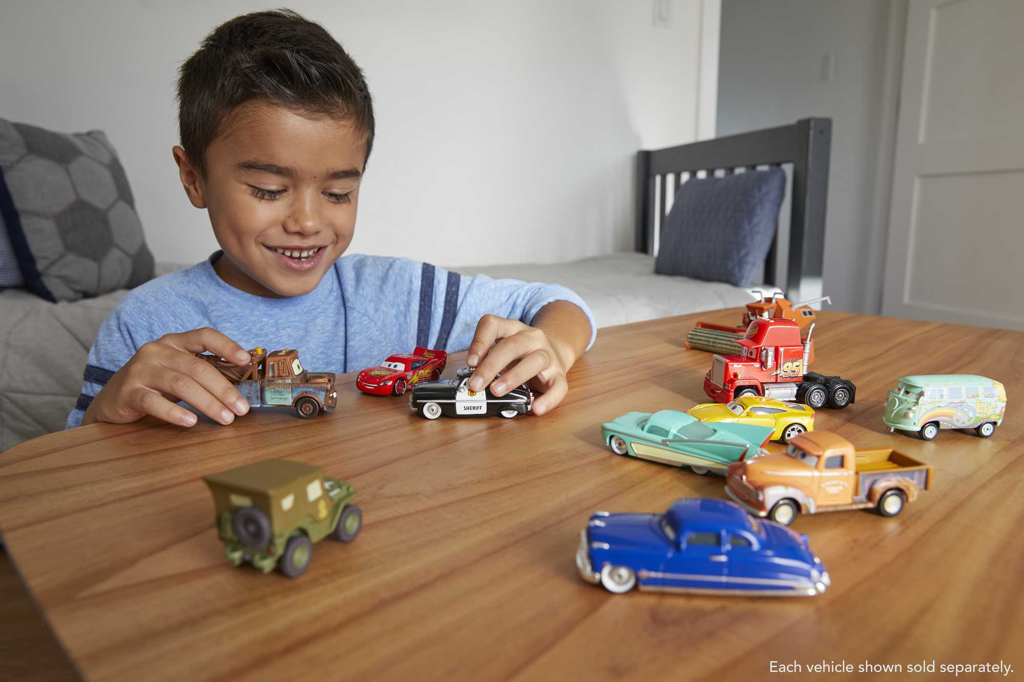 Carros da Disney e Pixar Diecast Veículo de Brinquedo Triple Dent Gen 3 - Image 3