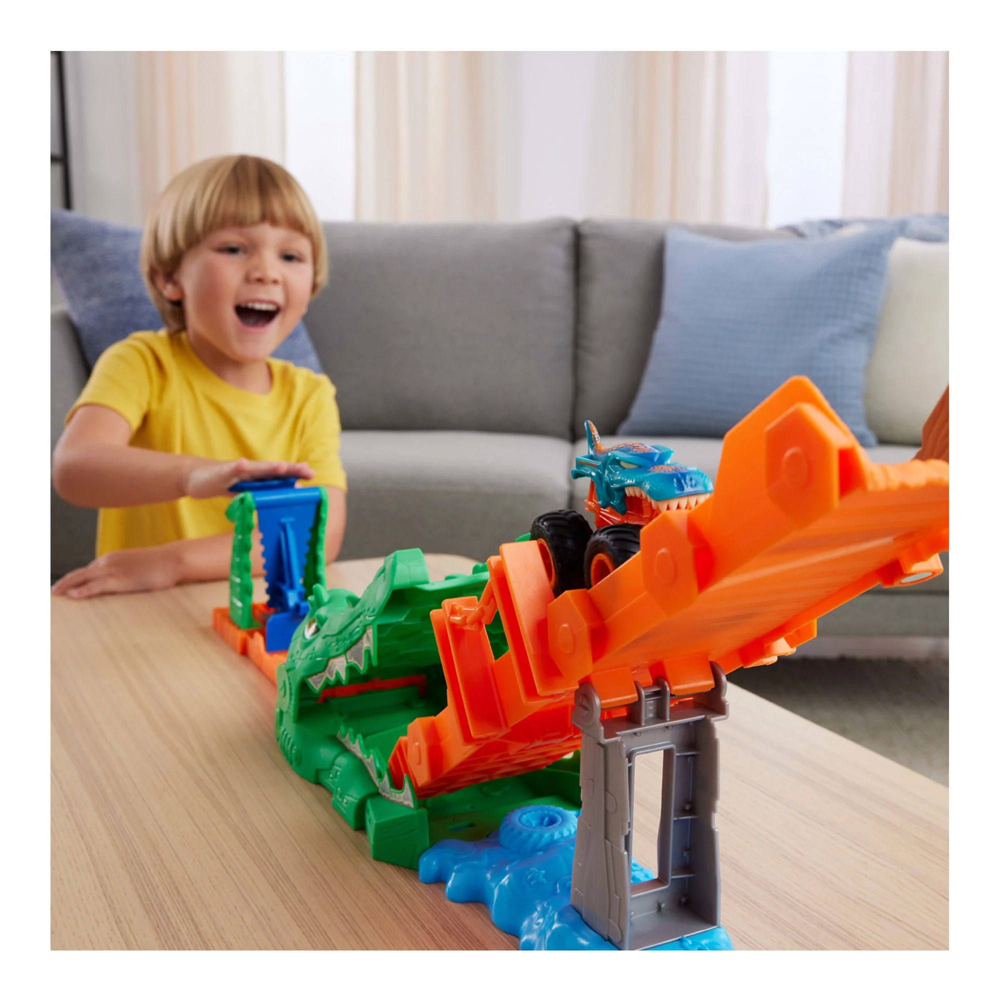 Coffret de Jeu Défi Attaque du Crocodile Monster Trucks Hot Wheels et Véhicule Mega-Wrex à L’Échelle 1:64 - Image 2