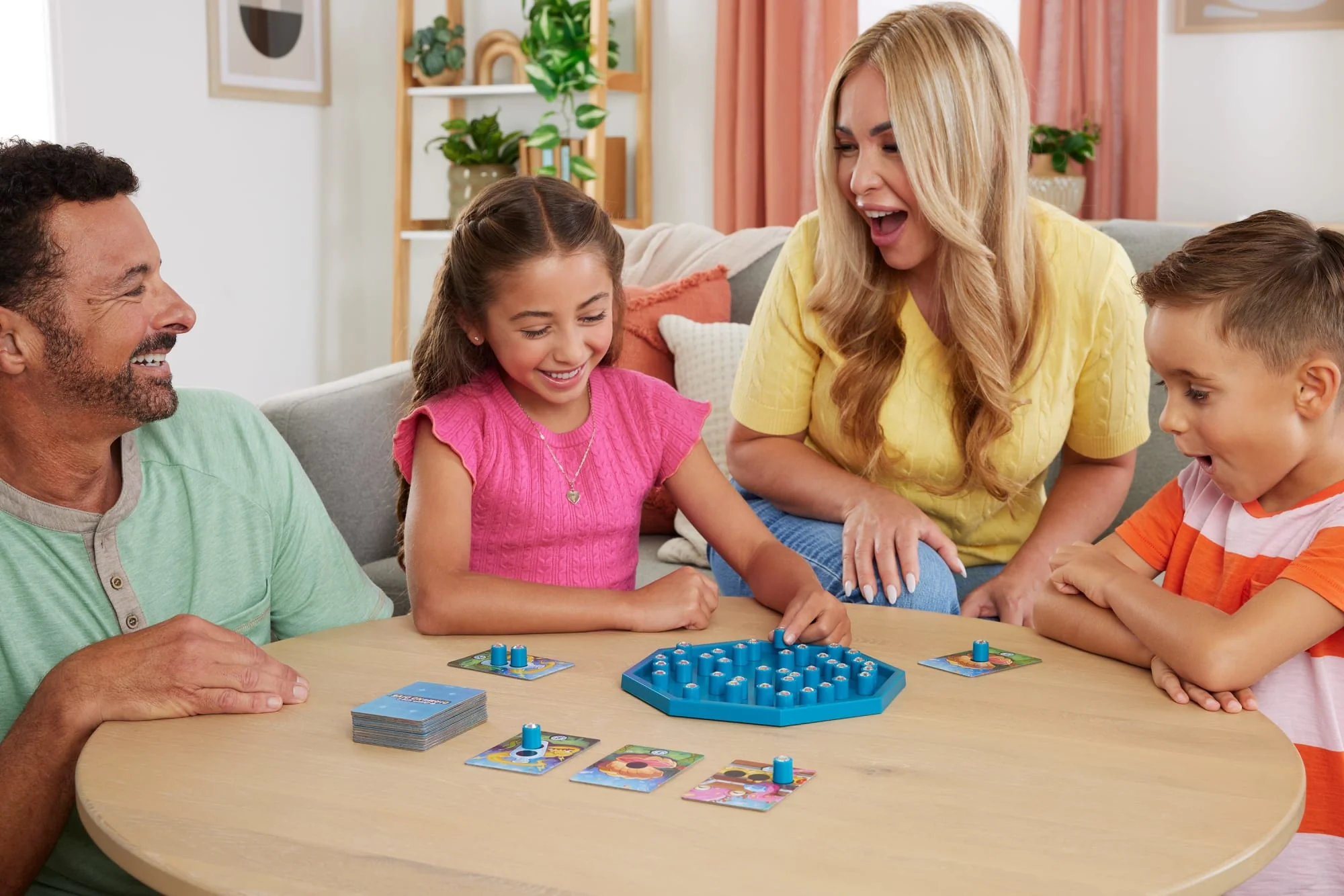 Deep Sea Diamond Dive Family Board Game For Kids And Adults With Easy Rules And Quick Gameplay - Image 2