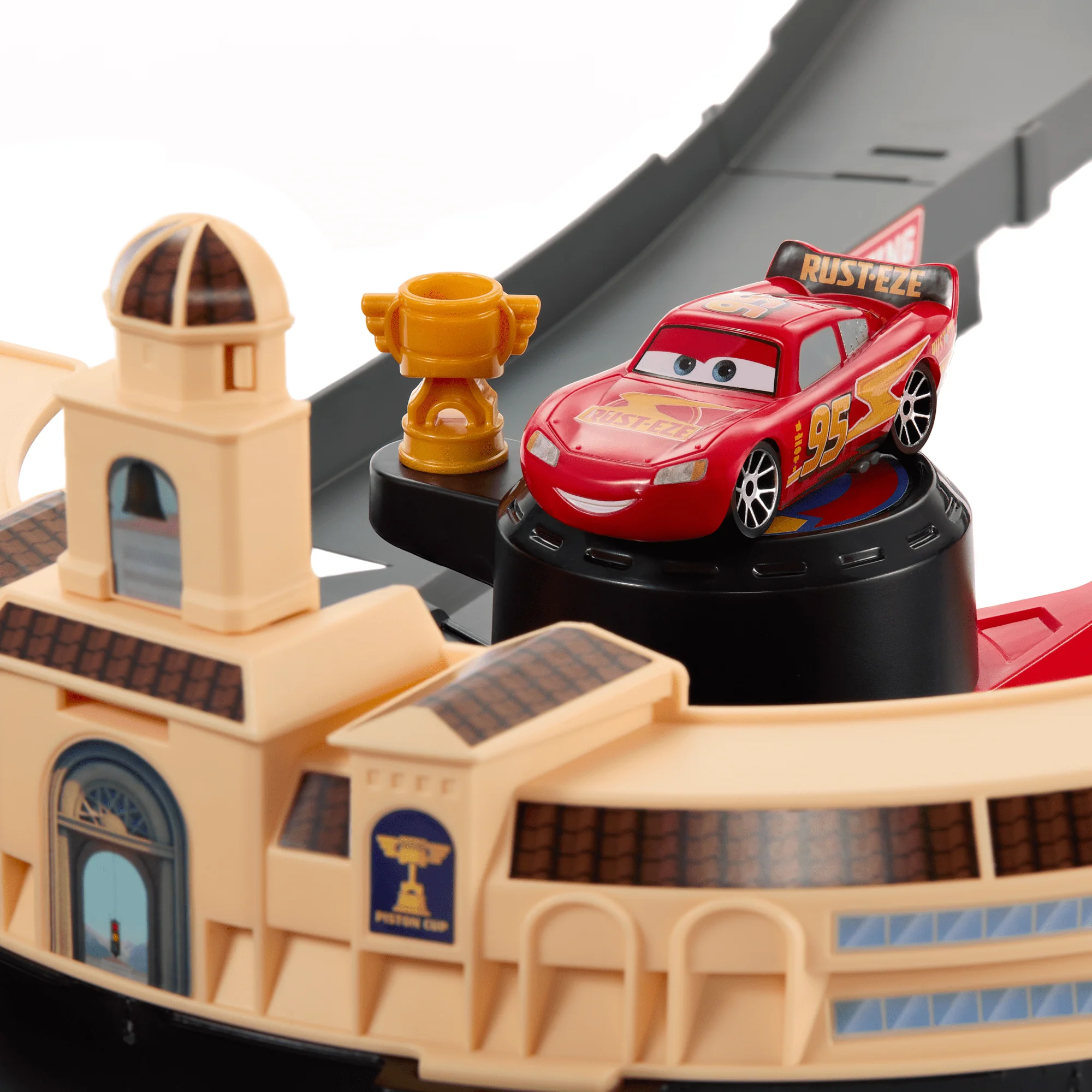 Disney And Pixar Cars Nascar Lane Change Race Playset With 2 Toy Vehicles, Includes Lightning Mcqueen - Image 5