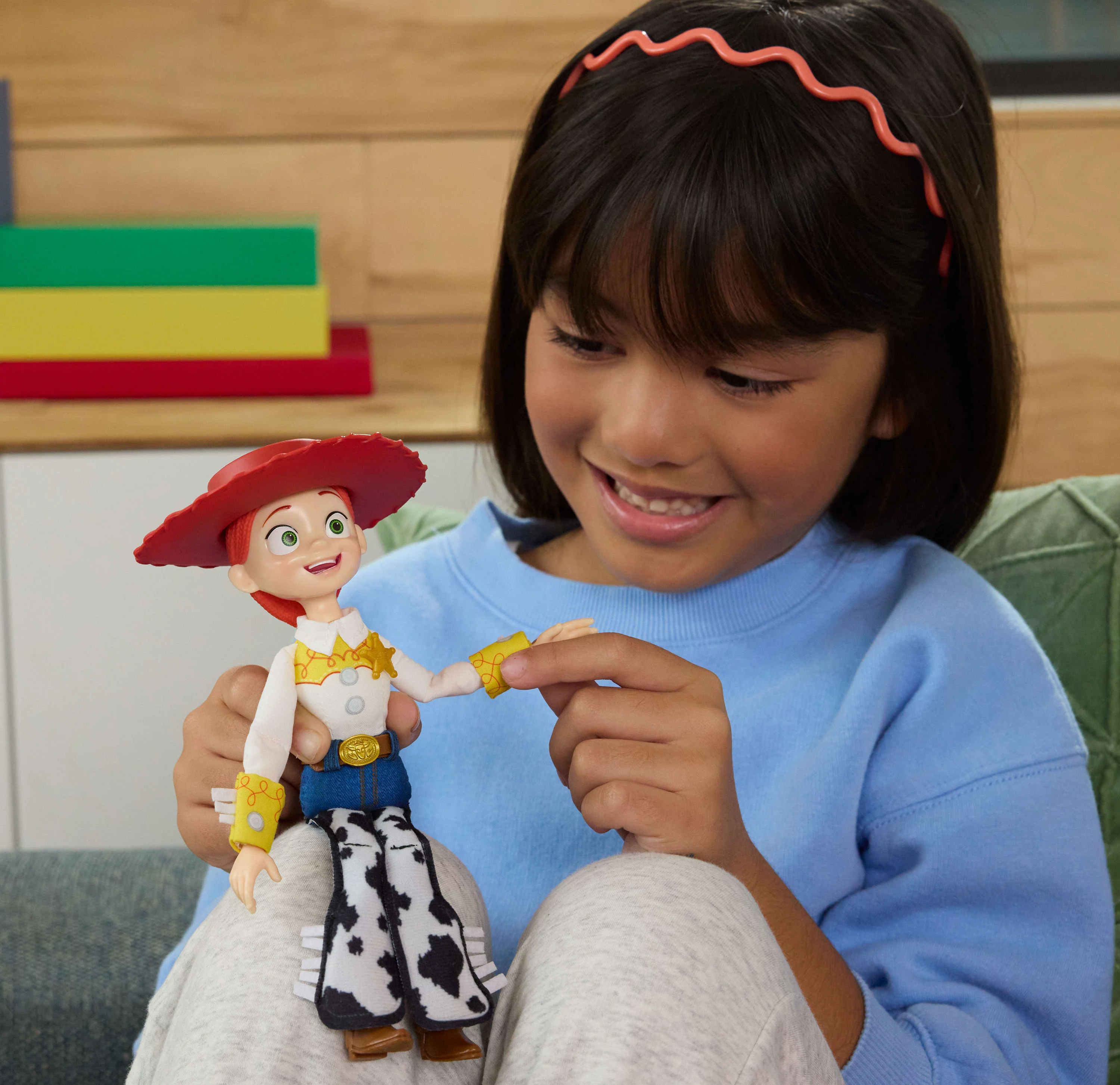 Disney And Pixar Toy Story 5 Jessie Ragdoll Edition Figure, 7 Inch Playscale Movie Accurate - Image 2