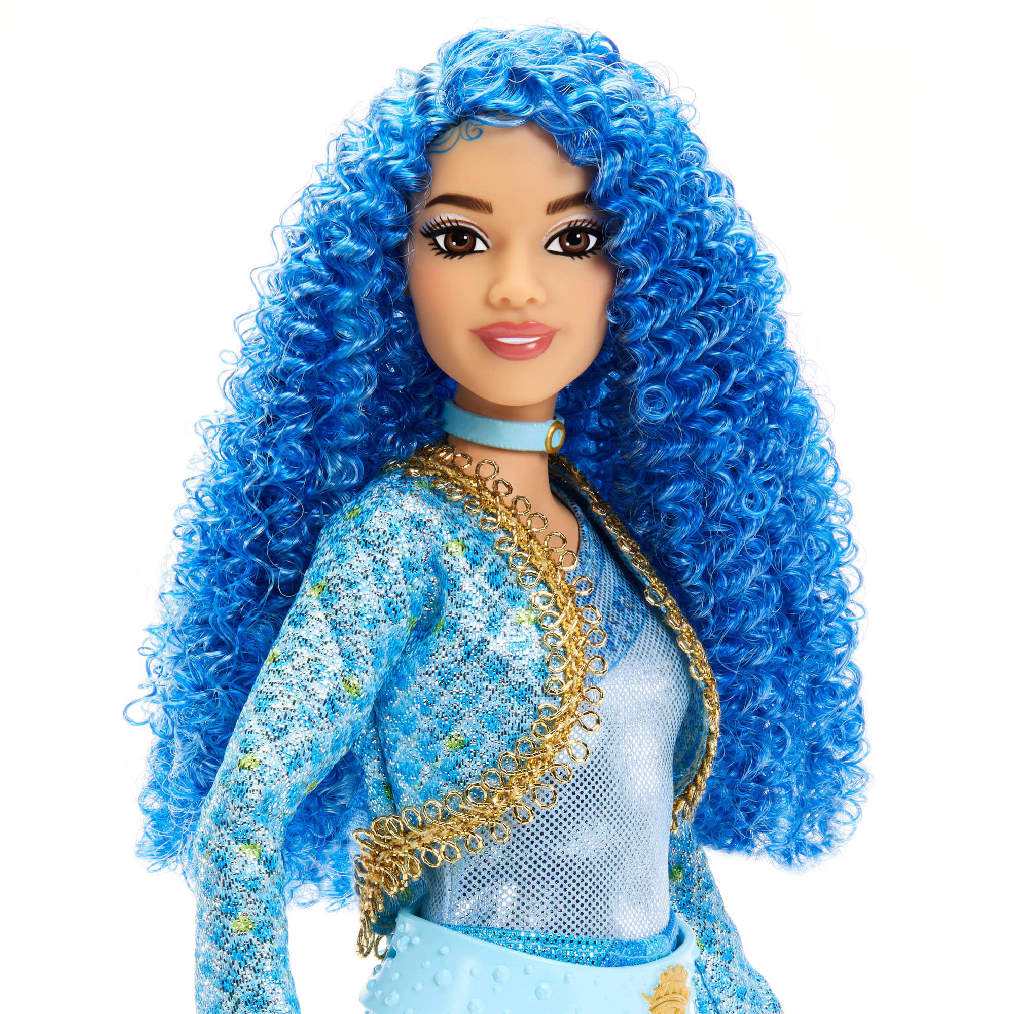 Disney Descendants: The Rise Of Red Fashion Doll - Princess Chloe Charming, Daughter Of Cinderella - Image 4