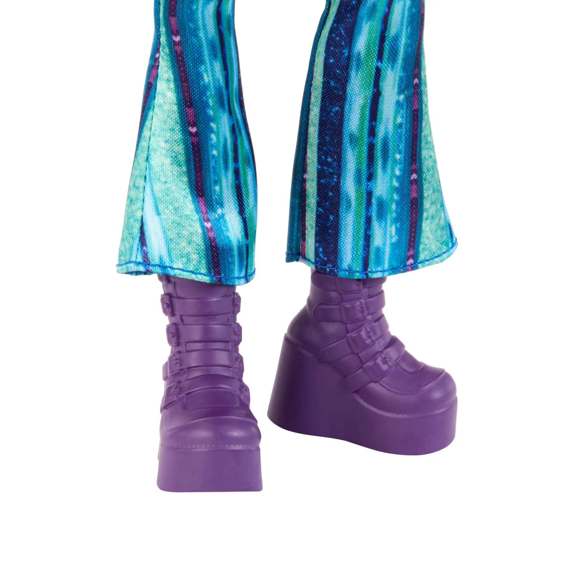 Disney descendants: The Rise Of Red  Uliana, Sur Cadette D’Ursula - Image 5