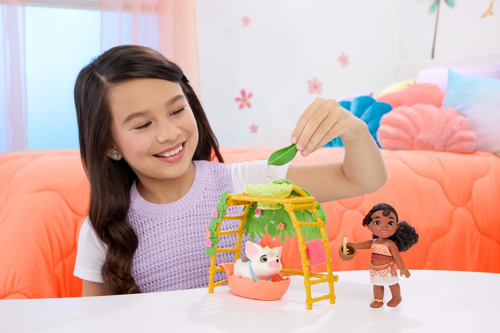 Disney Moana 2 Simea & Pua Bathtime Fun Playset, Fashion Doll & 10+ Accessories, Inspired By The Movie - Image 2