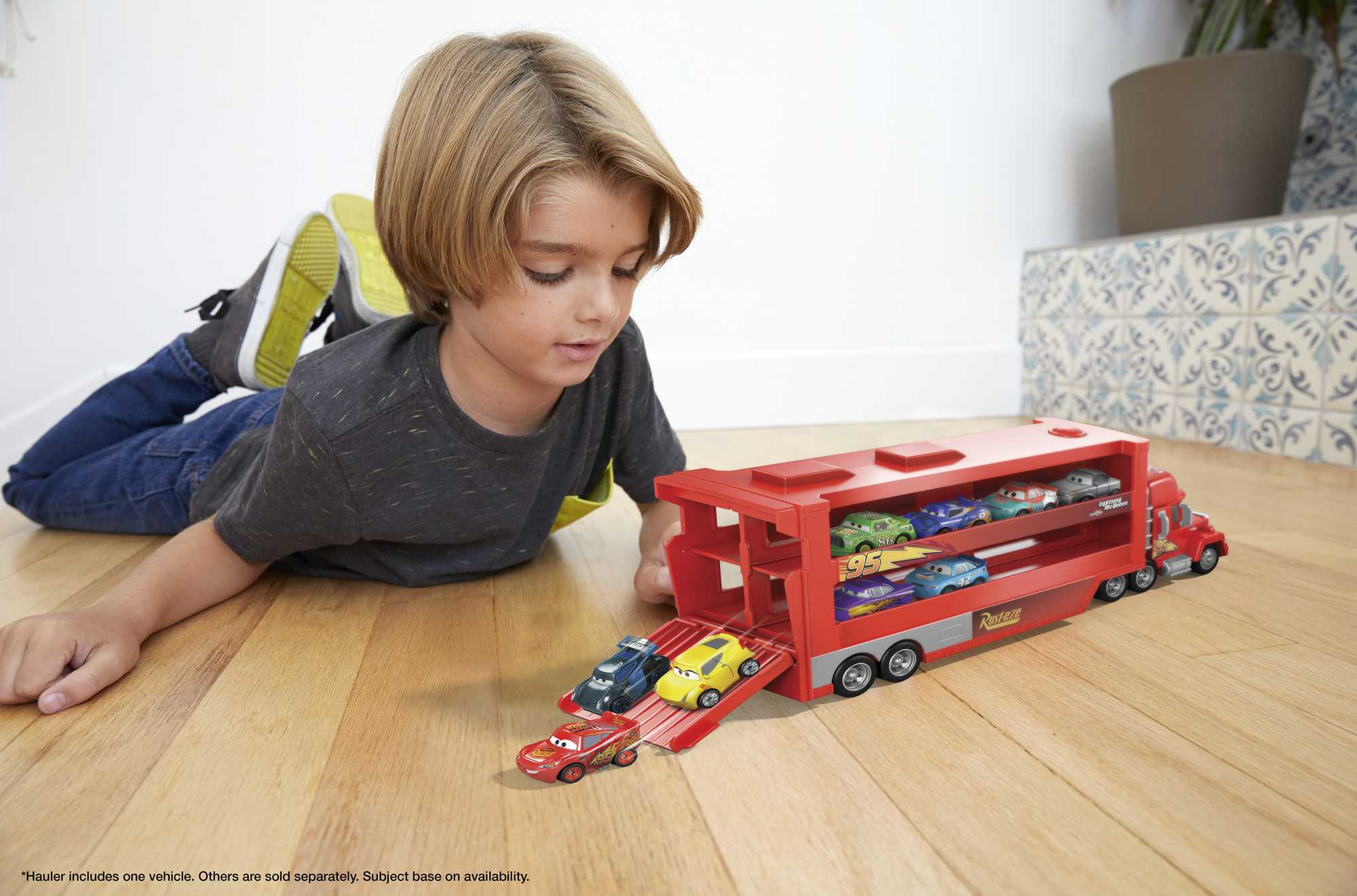 Disney Pixar Cars Mack Mini Racers Hauler - Image 2