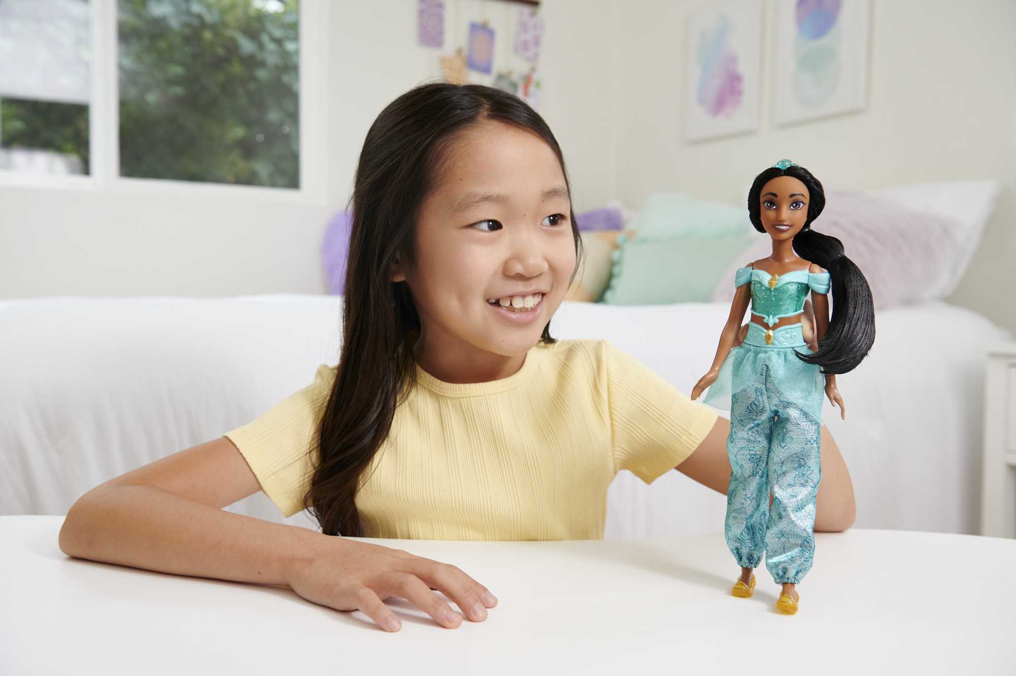 Disney Princess Toys, Jasmine Fashion Doll And Accessories - Image 2