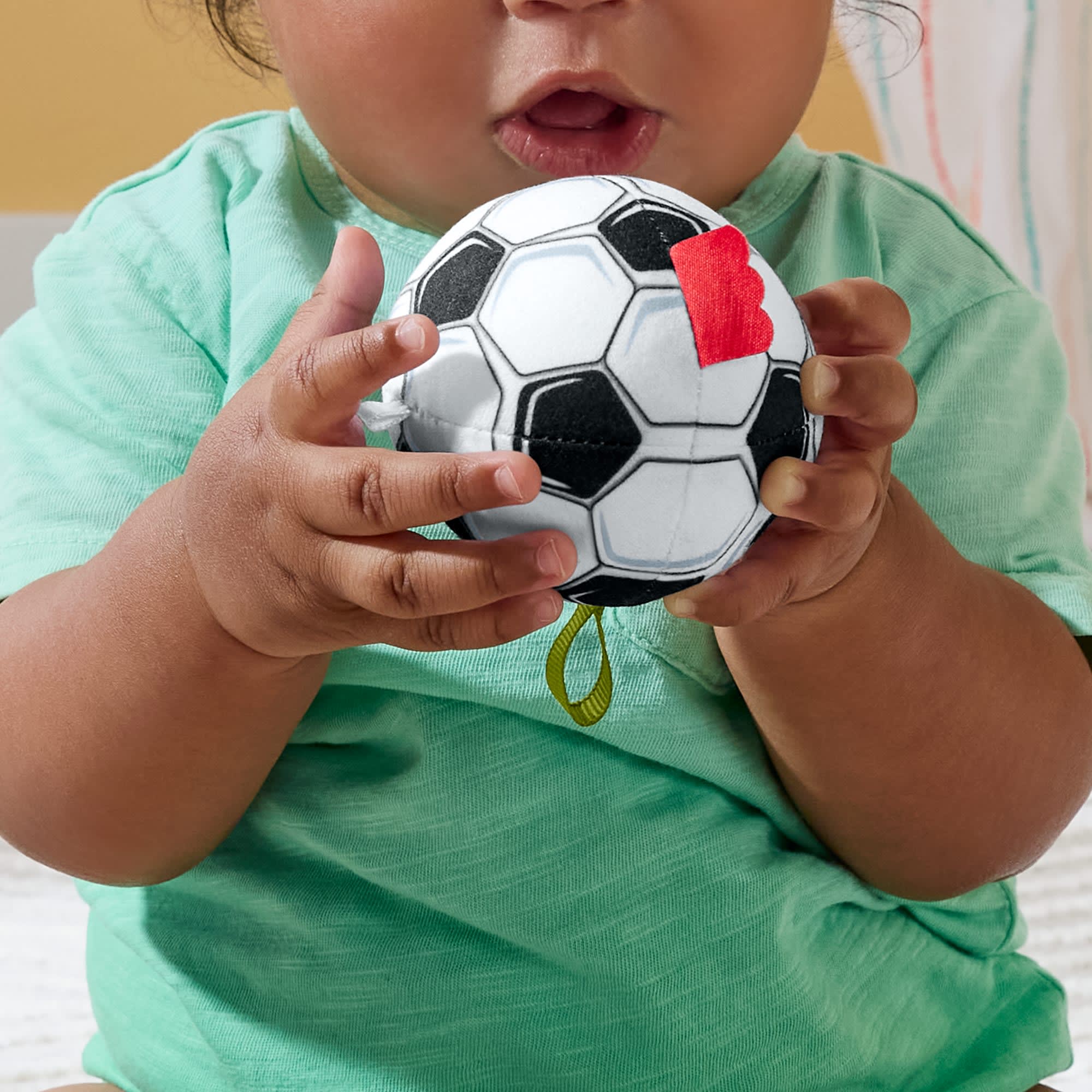 Fisher-Price Baby Brinquedo para Bebês Conjunto Sensorial de Futebol - Image 3