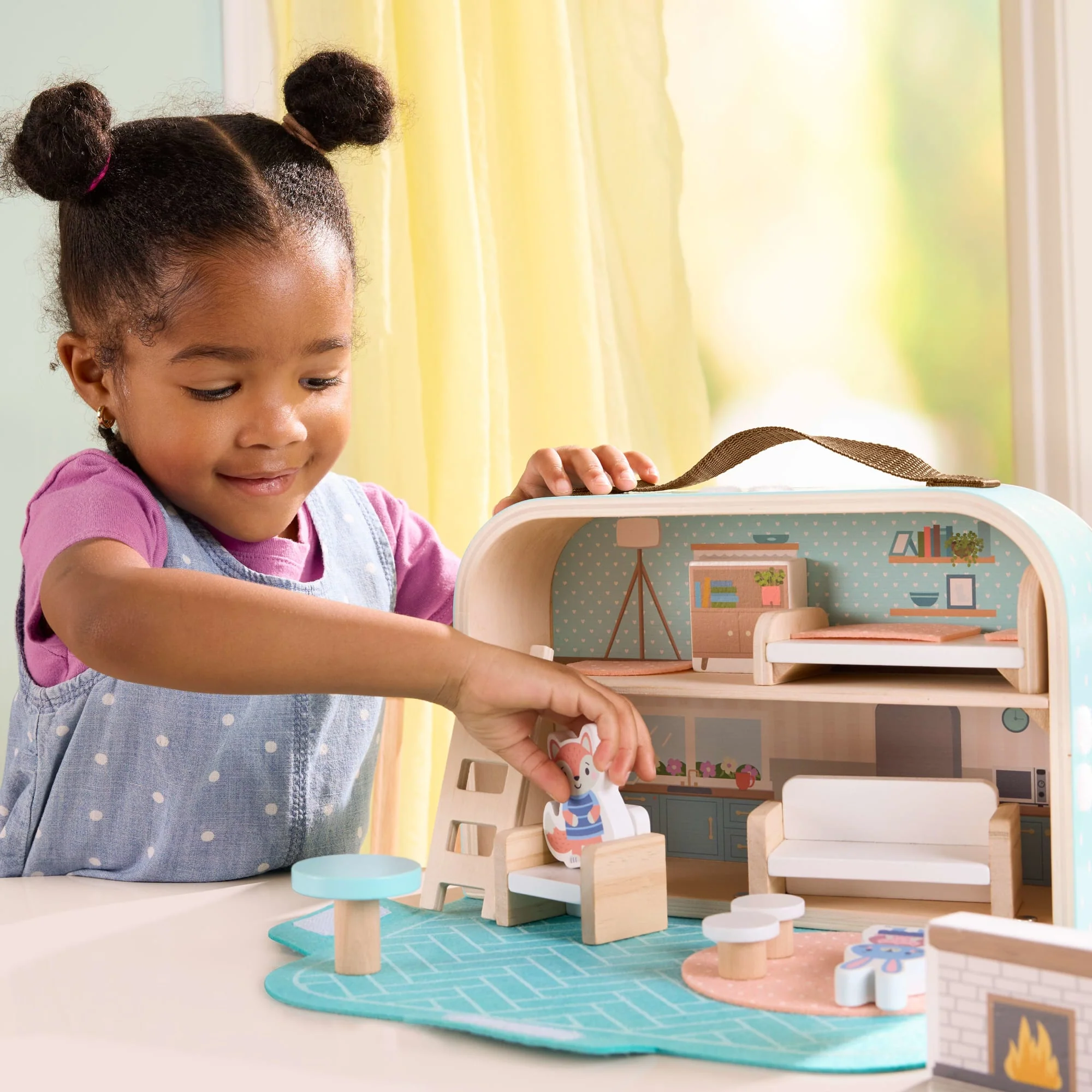 Fisher-Price® Maison de Poupée à Transporter en Bois - Image 3