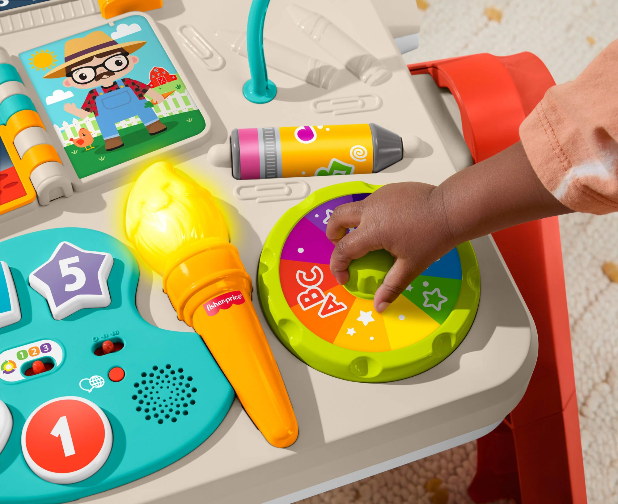Fisher-Price® Rires et Éveil Table D’Activités et Chevalet 4 en 1 - Image 5