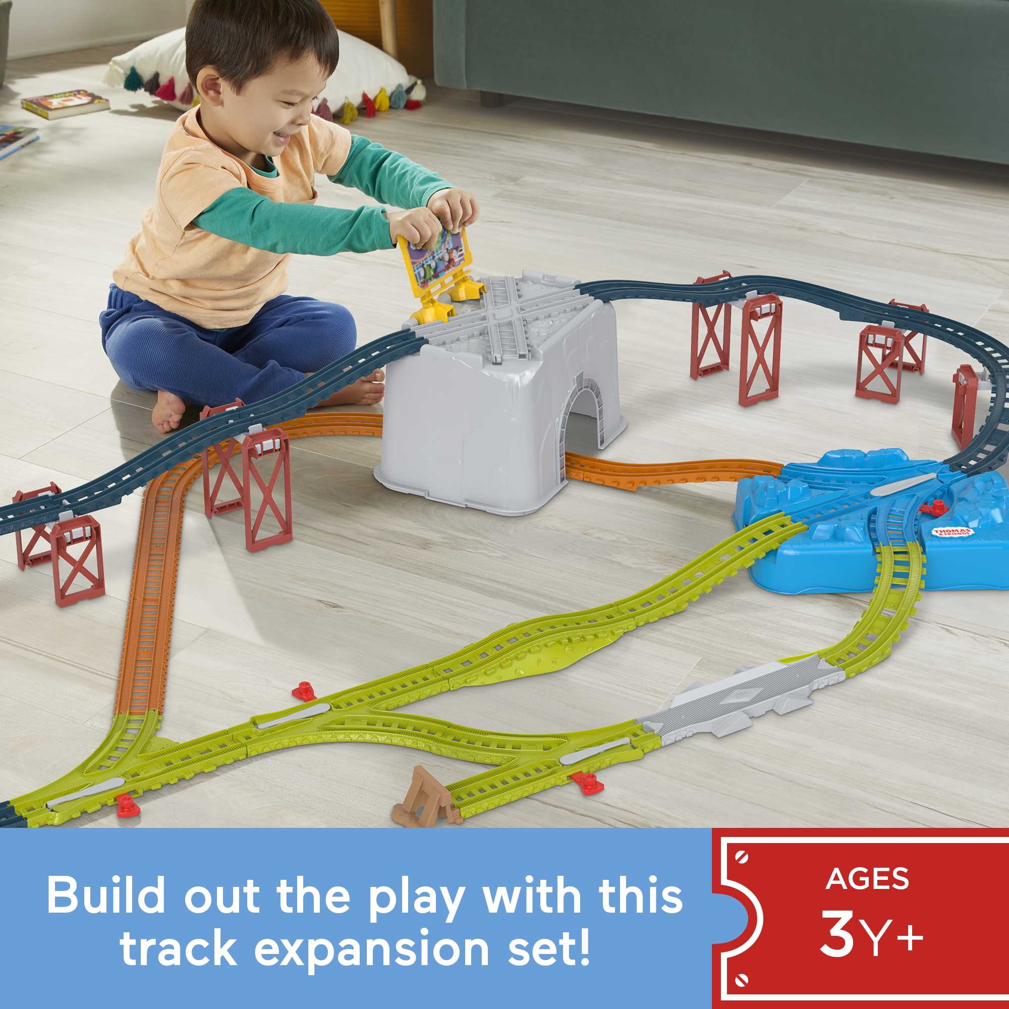 Thomas & Friends Train Tracks Set, Connect & Build Track Bucket, 34-Piece Preschool Toy - Image 2