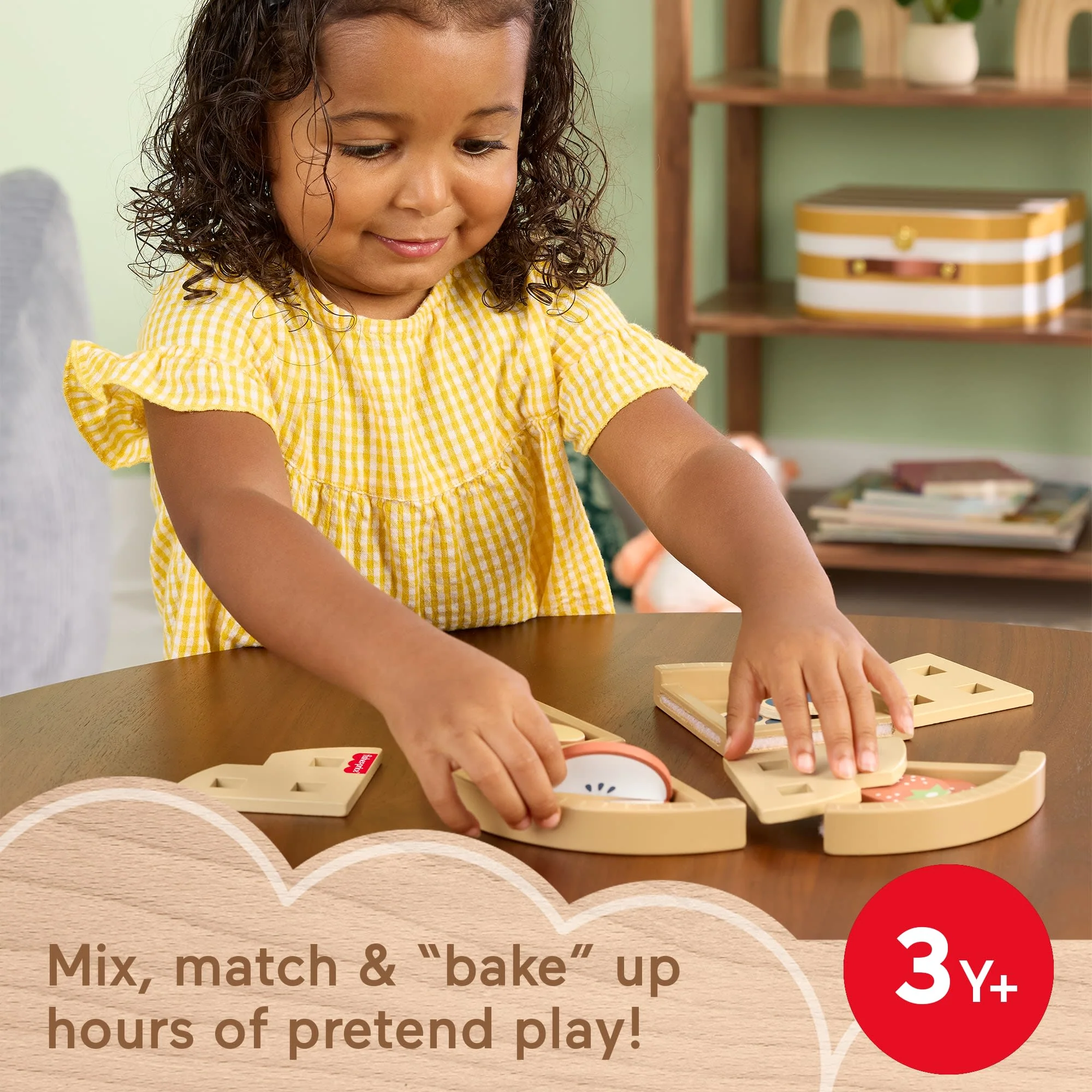 Fisher-Price Tiny Garden Wooden Fruit Pie, Pretend Food Puzzle Set For Kids, 16 Wood Pieces - Image 2