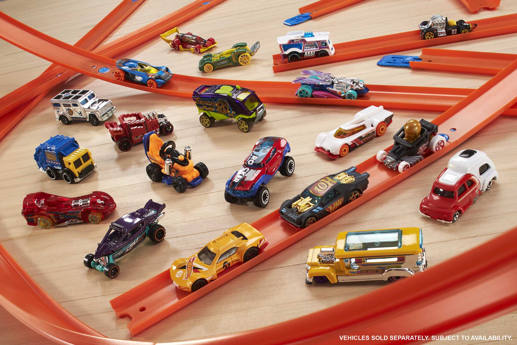 Hot Wheels Cars, Set Of 50 Toy Cars, Trucks & AIrcraft in 1:64 Scale - Image 3