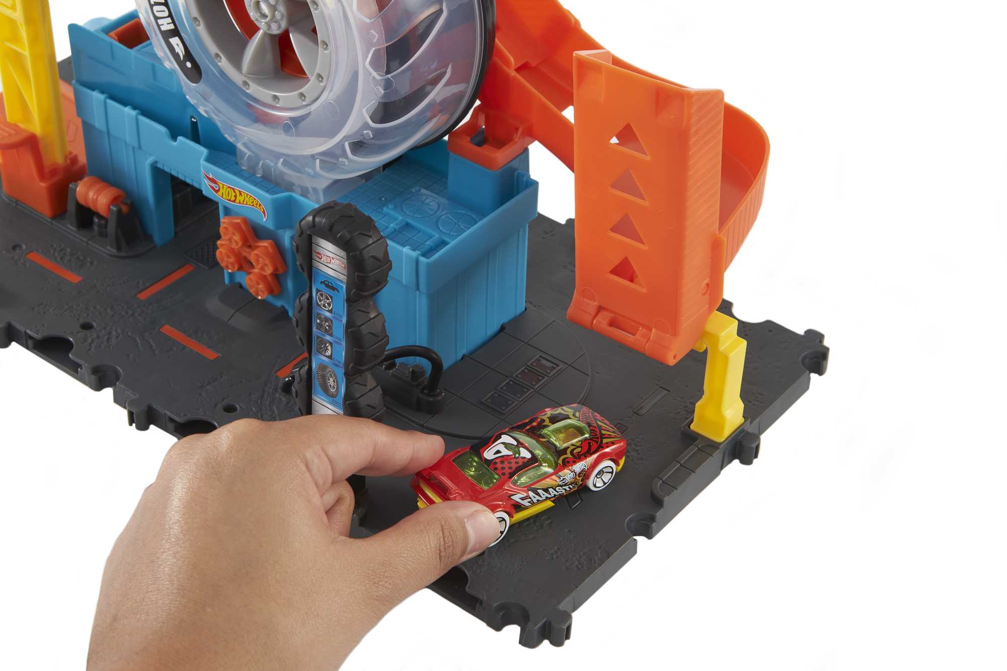 Hot Wheels City Circuit Boutique de Pneus - Image 3