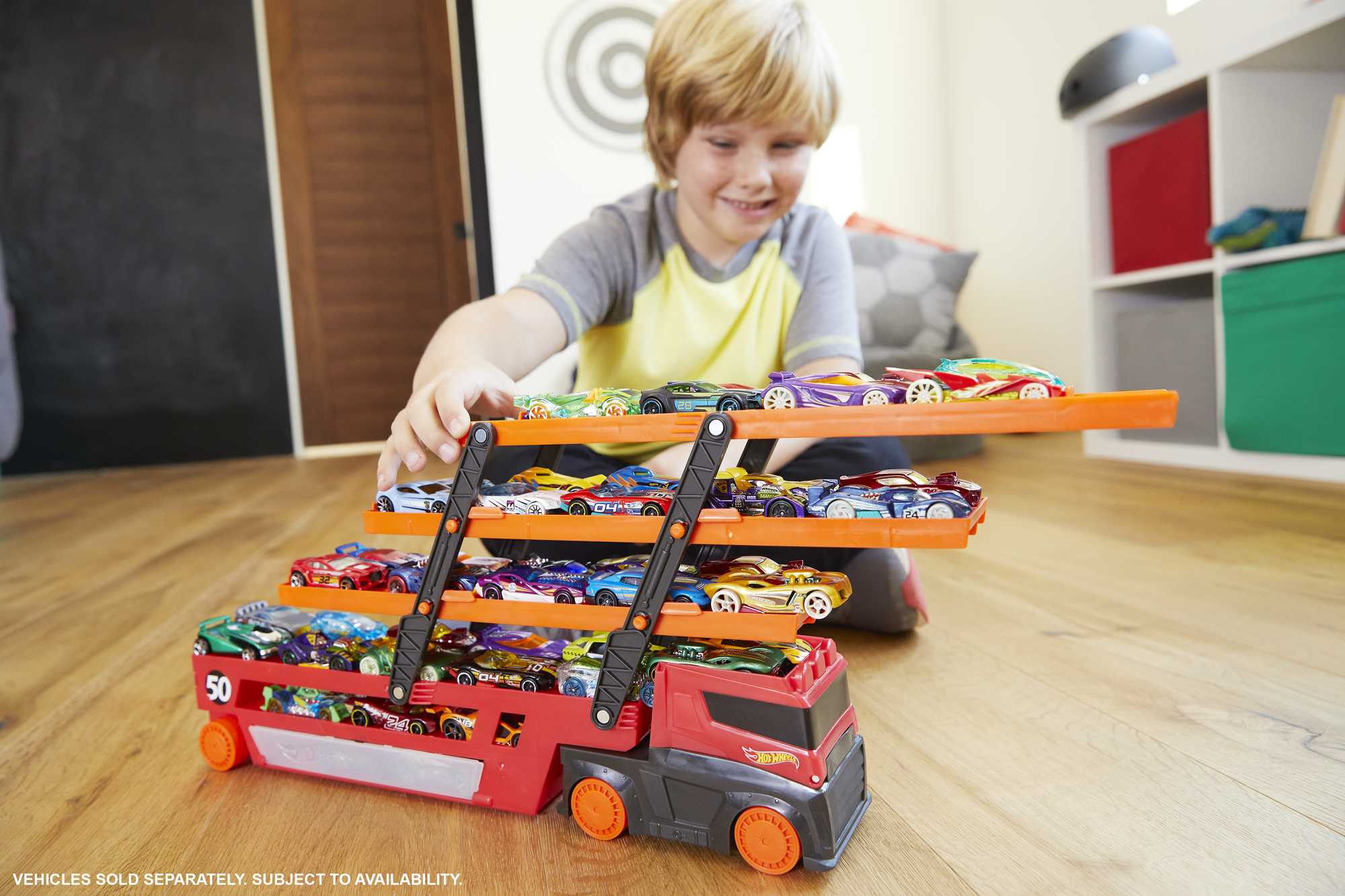 Hot Wheels City Pista de Juguete Mega Remolque - Image 2