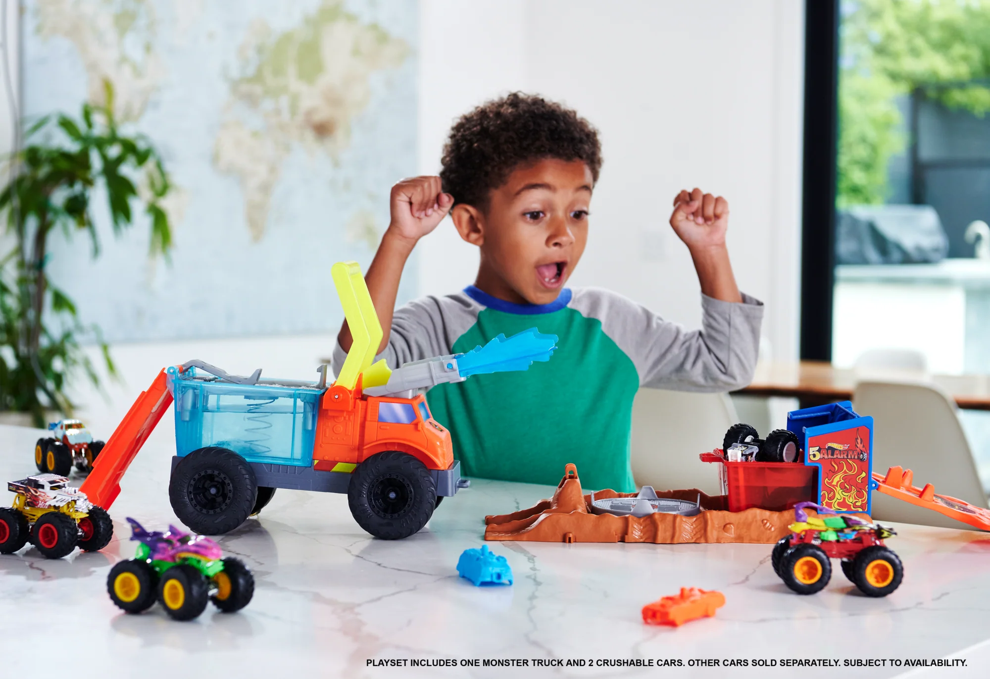 Hot Wheels®  Coffret Monster Trucks Arena Smashers Color Shifters Véhicule de Secours 5 Alarm - Image 2