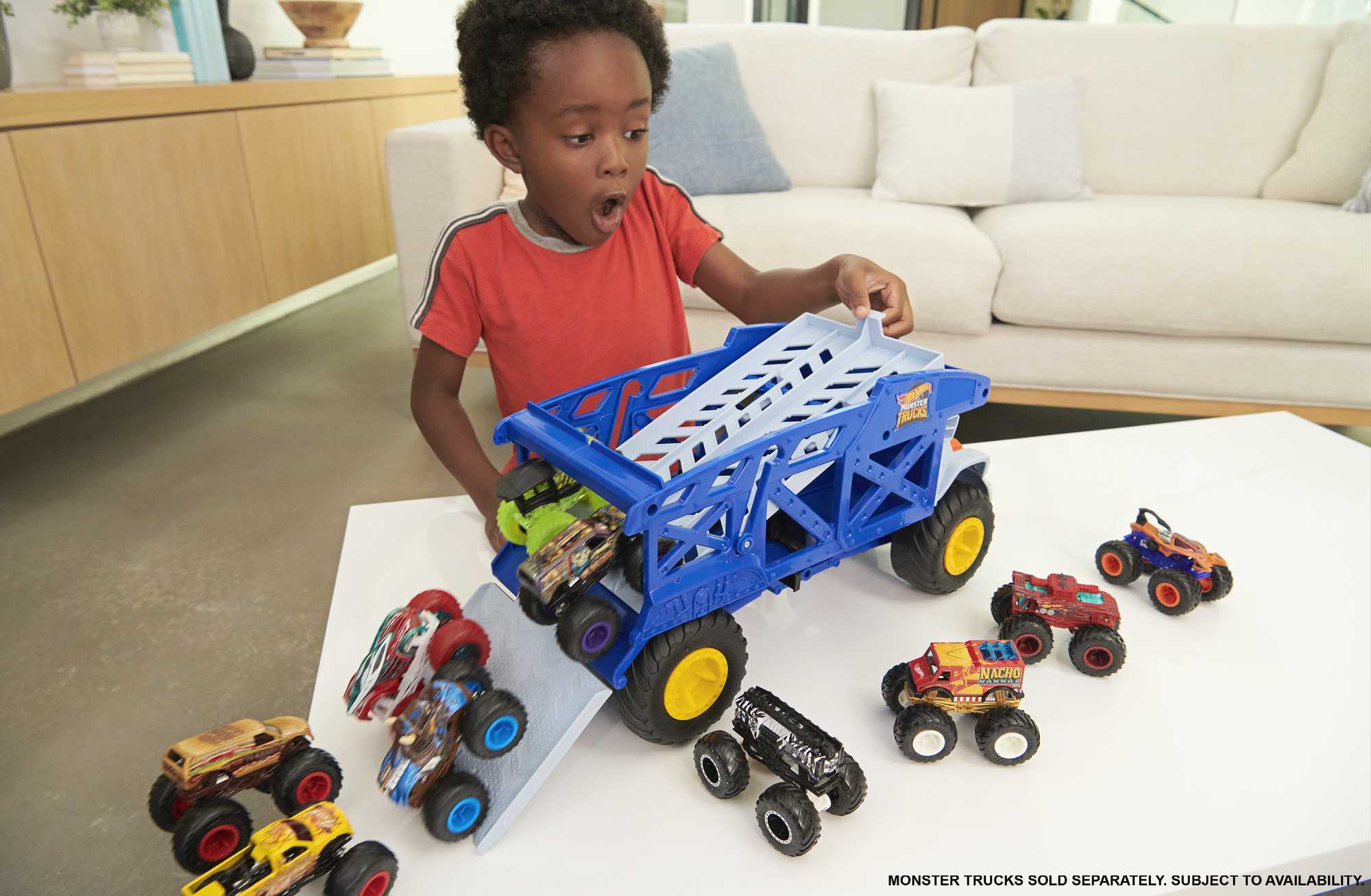 Hot Wheels Monster Trucks Rhino Rig Vehicle - Image 2
