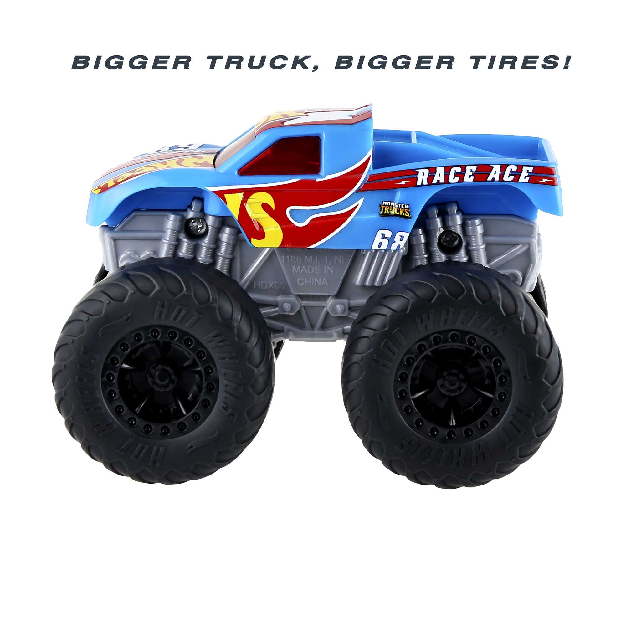 Hot Wheels Monster Trucks Roarin’ Wreckers Trucks, With Lights & Sounds - Image 4
