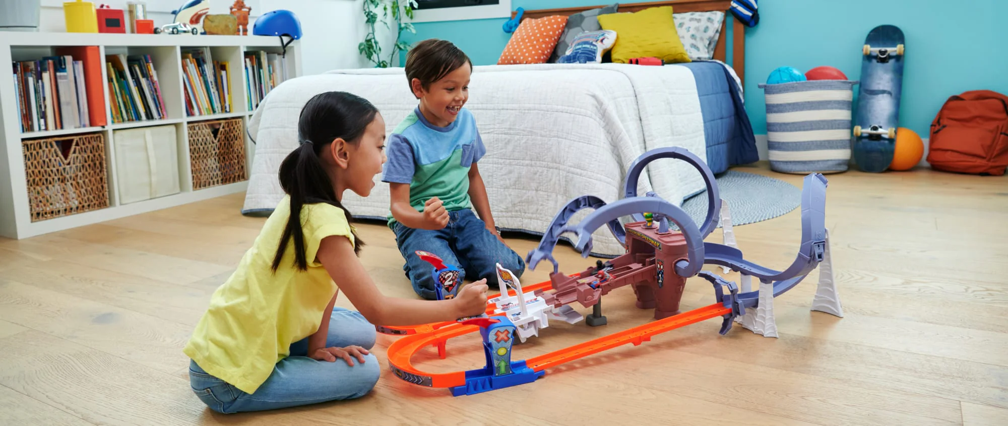 Hot Wheels®-Racerverse-Piste de Course Mobile de Spiderman-Coffret - Image 2