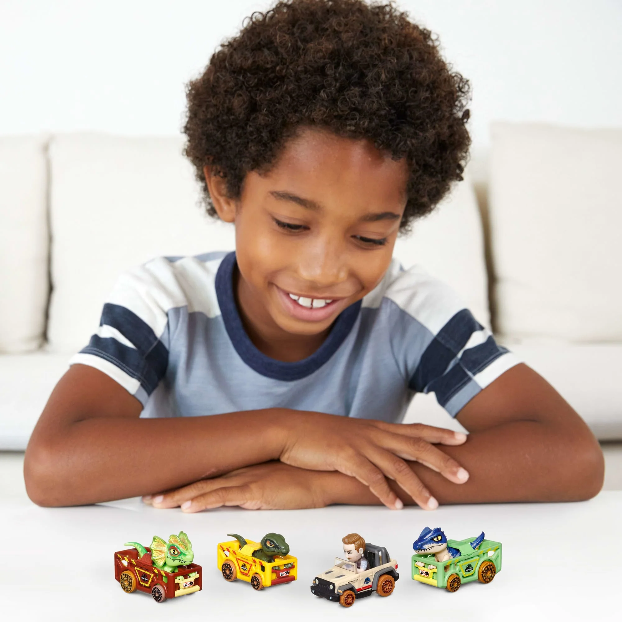 Hot Wheels RacerVerse Veículo de Brinquedo Quatro Carros de Corrida Jurassic World - Image 2
