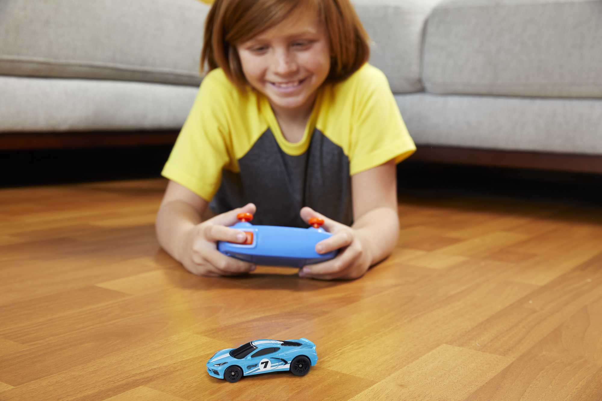 Hot Wheels RC 1:64 Scale Corvette C8 - Image 2
