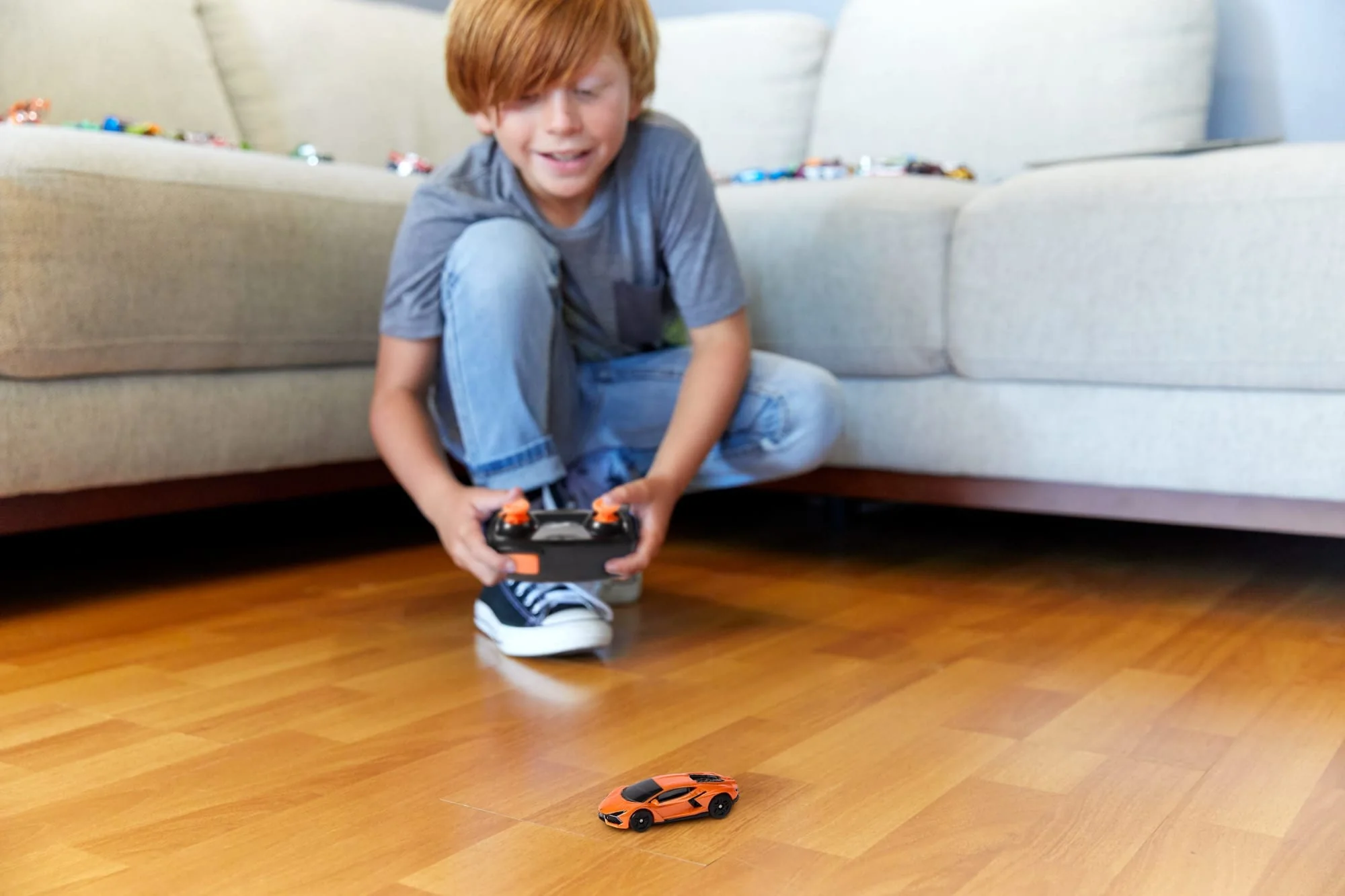 Hot Wheels RC 1:64 Scale Lamborghini Revuelto, Battery-Powered Remote Control & Rechargeable Car - Image 2