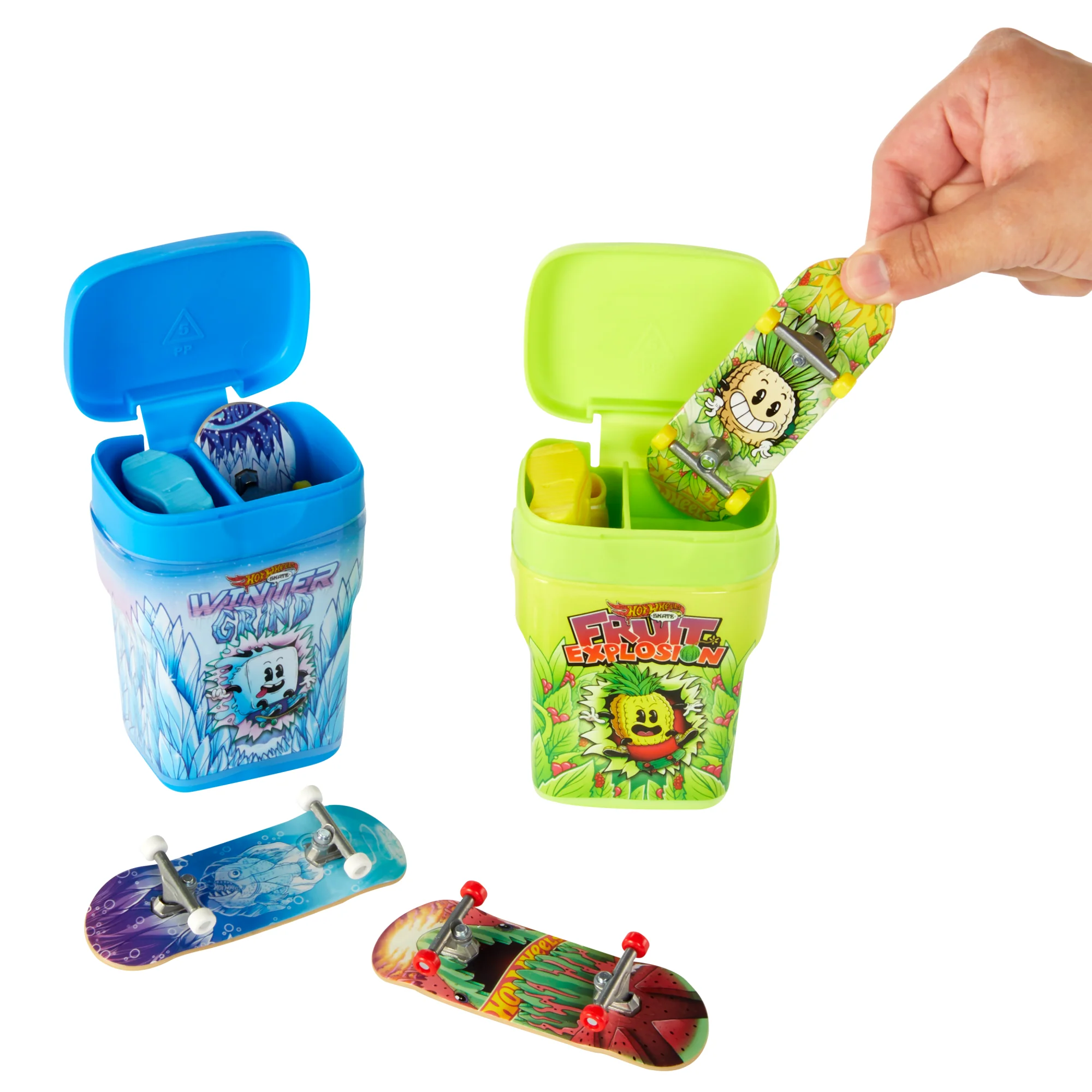 Hot Wheels Skate, 2 Flavor Containers With 4 Exclusive Fingerboards And 2 Pairs Of Removable Skate Shoes, 2 Storage Containers (8 Items Total) - Image 5