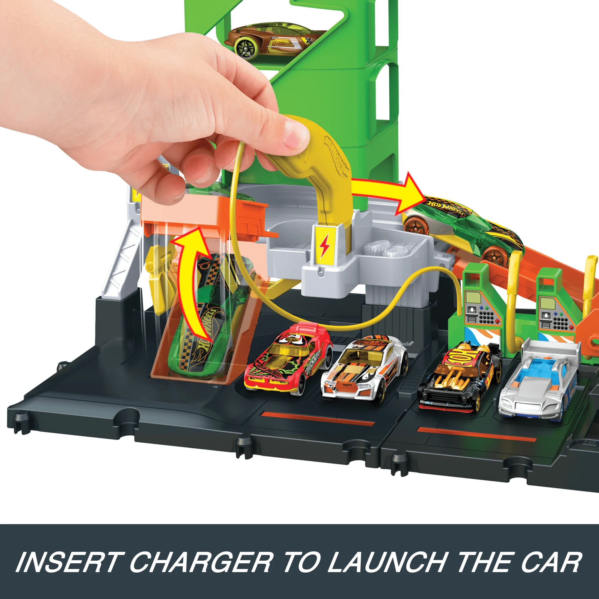 Hot Wheels City Super Recharge Fuel Station With 1:64 Scale Toy Car - Image 2