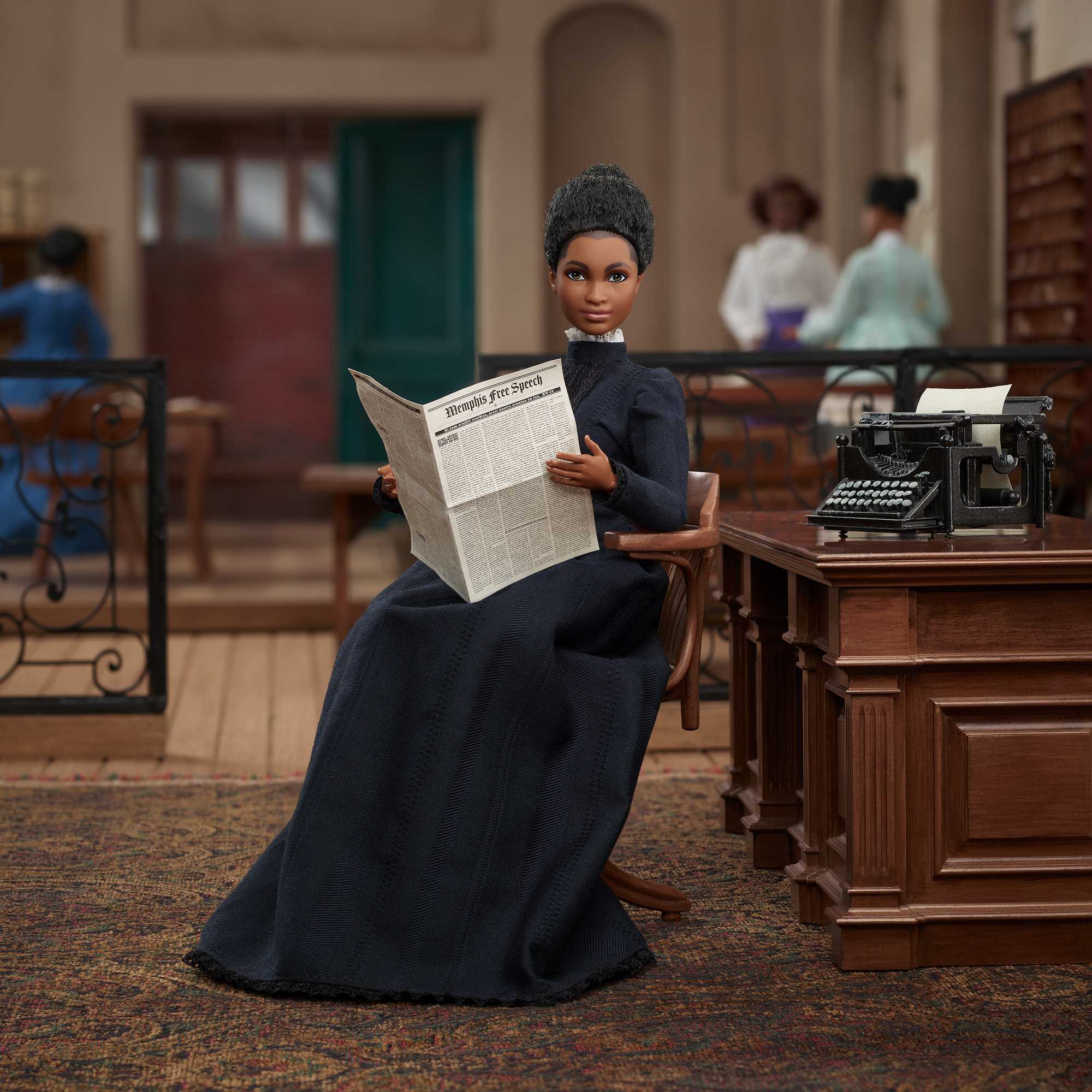 Ida B. Wells Barbie inspiring Women Doll - Image 2