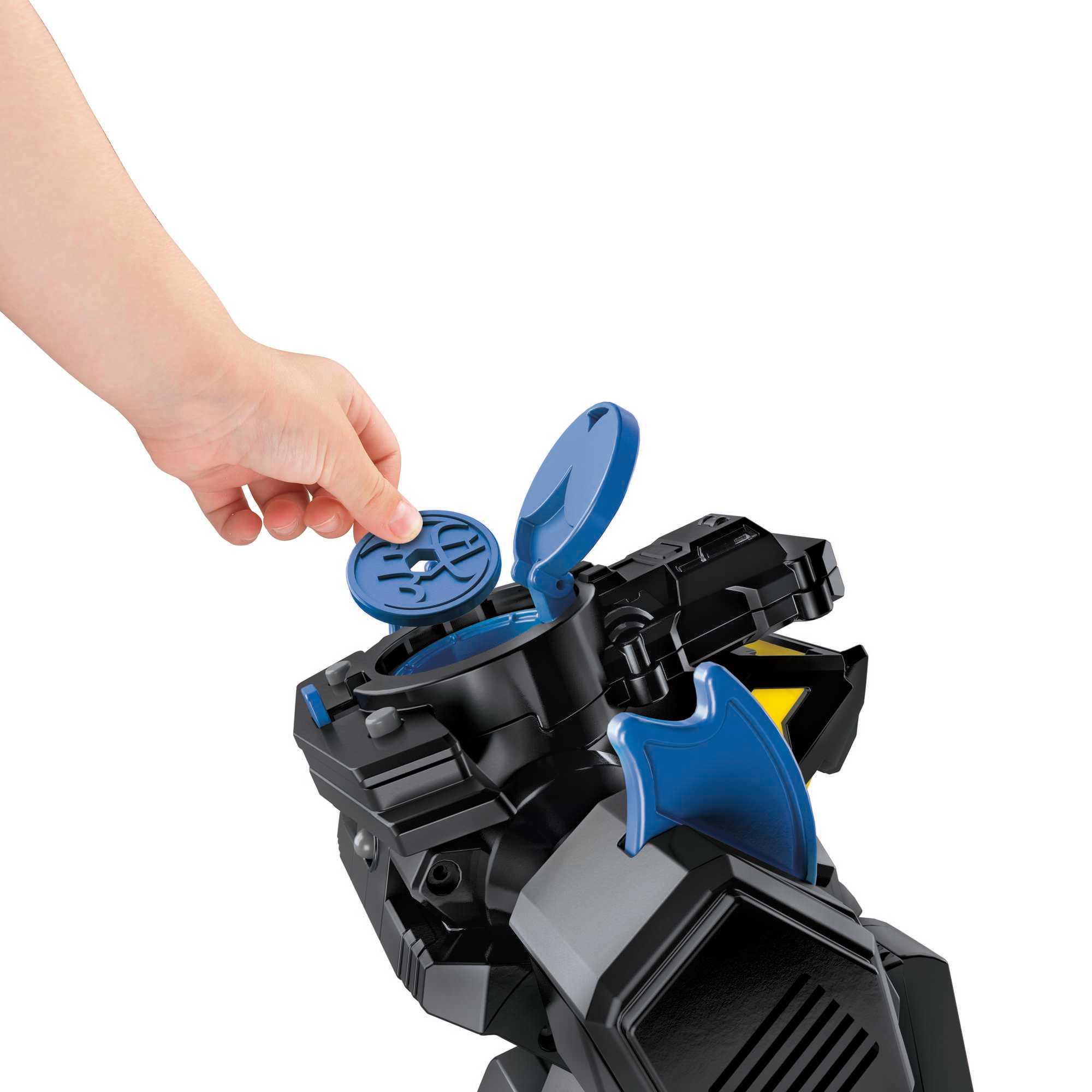 Imaginext RC Transforming Batbot - Image 4