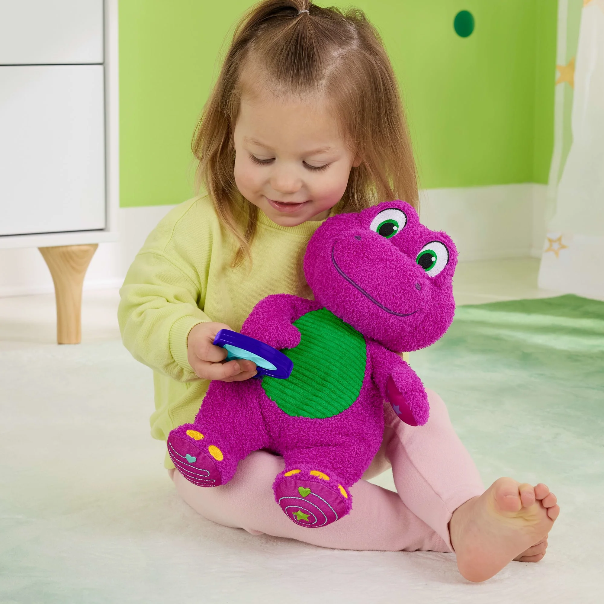 Jouet Sensoriel en Peluche Le Monde de Barney de Fisher-Price - Image 2