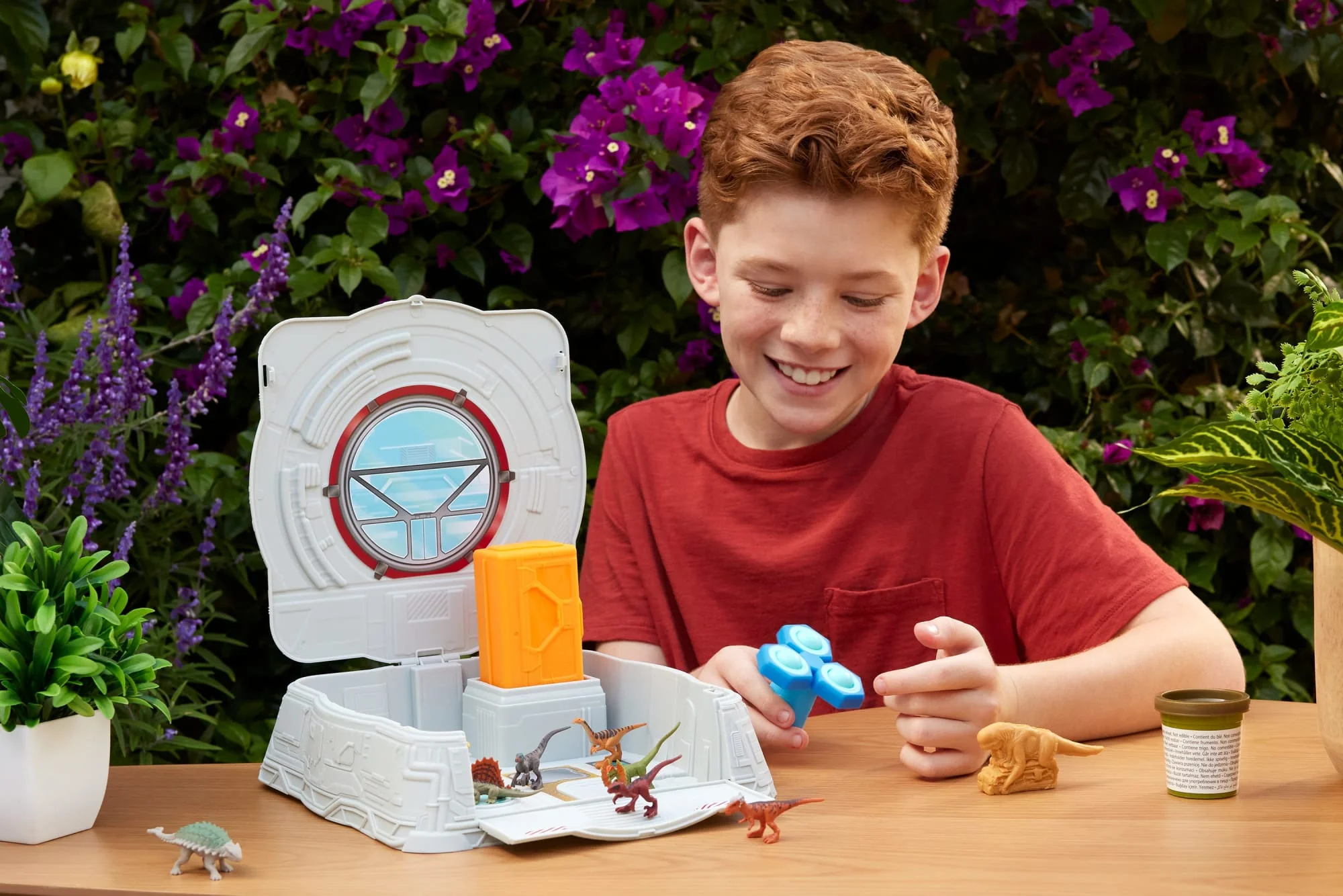 Coffret de Jeu Laboratoire Sensoriel Distortus Rex Avec 8 Mini-Figurines Dans Un Coffret - Image 2