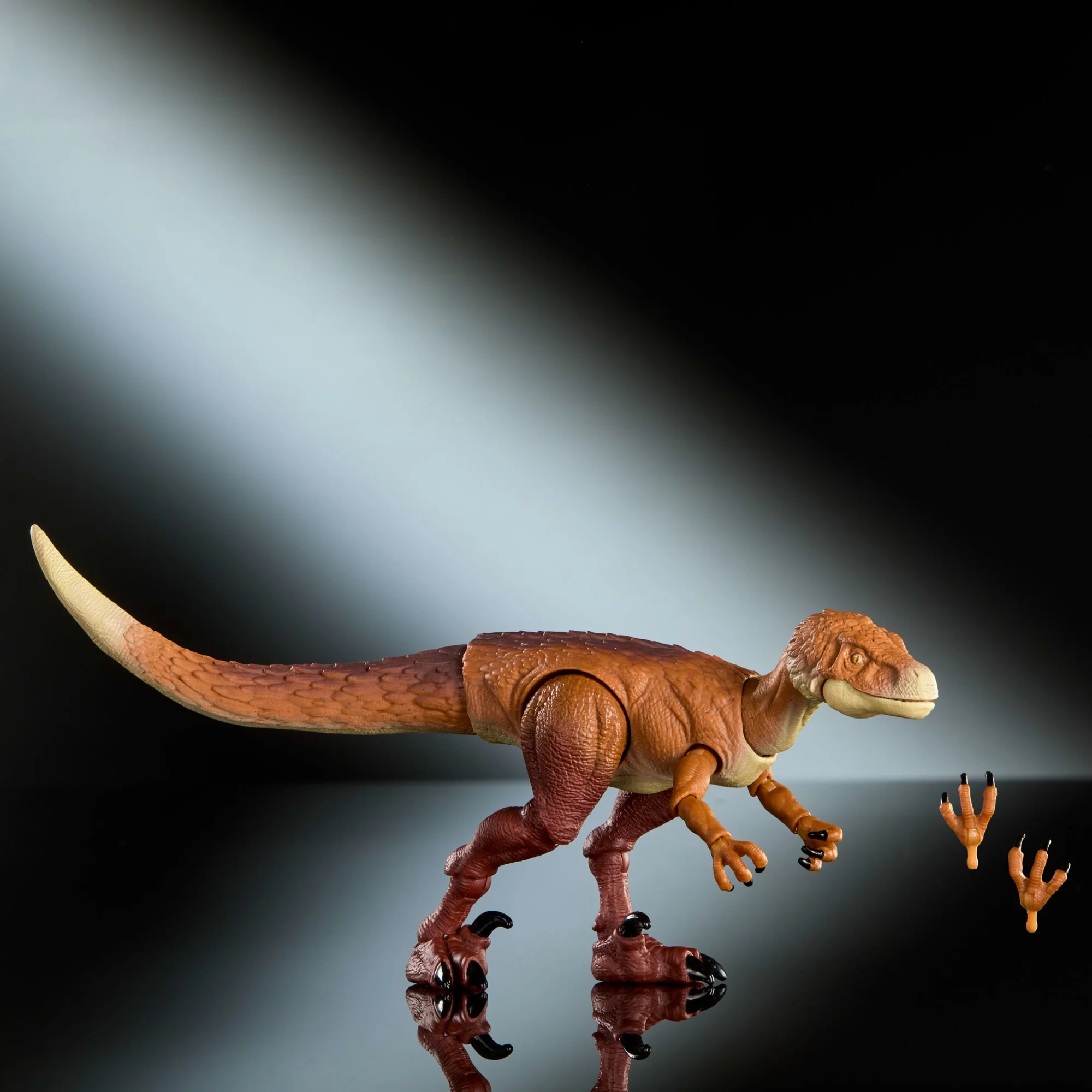 Jurassic World Hammond Collection Ornitholestes Dinosaur Figure, Deluxe Design And 18 Articulations - Image 4