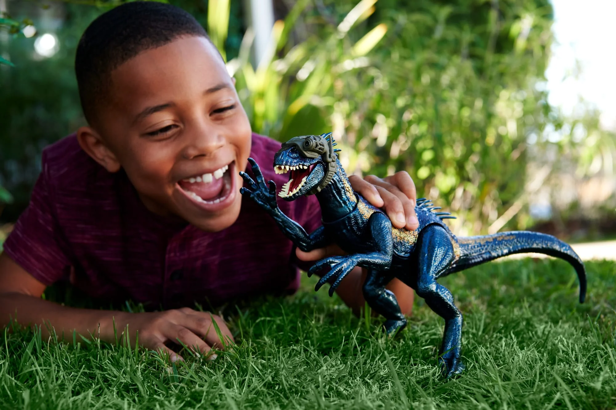 Jurassic World Track N Attack indoraptor Figure - Image 2