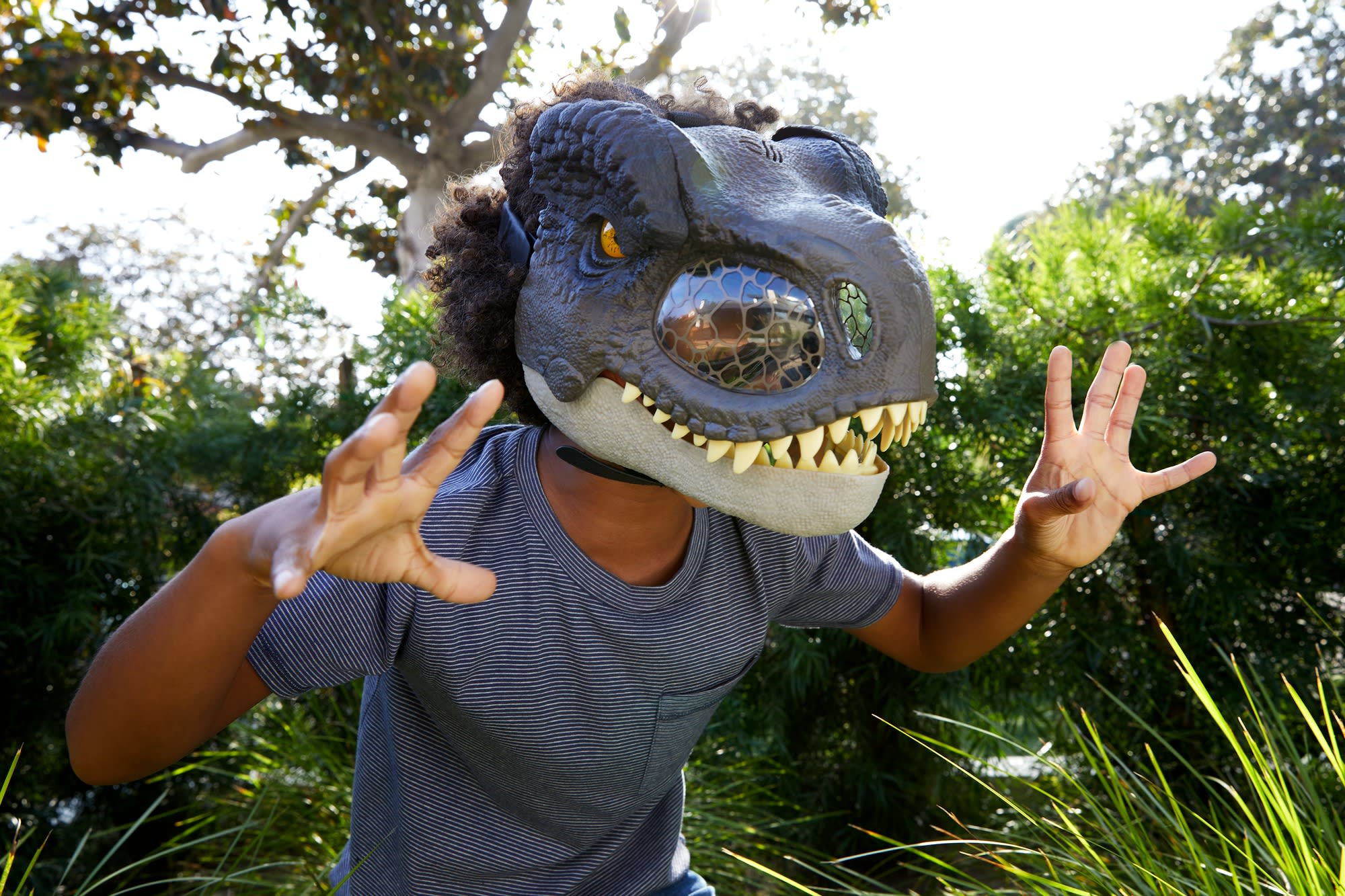 Jurassic World Tyrannosaurus Rex Chomp 'n Roar Mask - Image 2