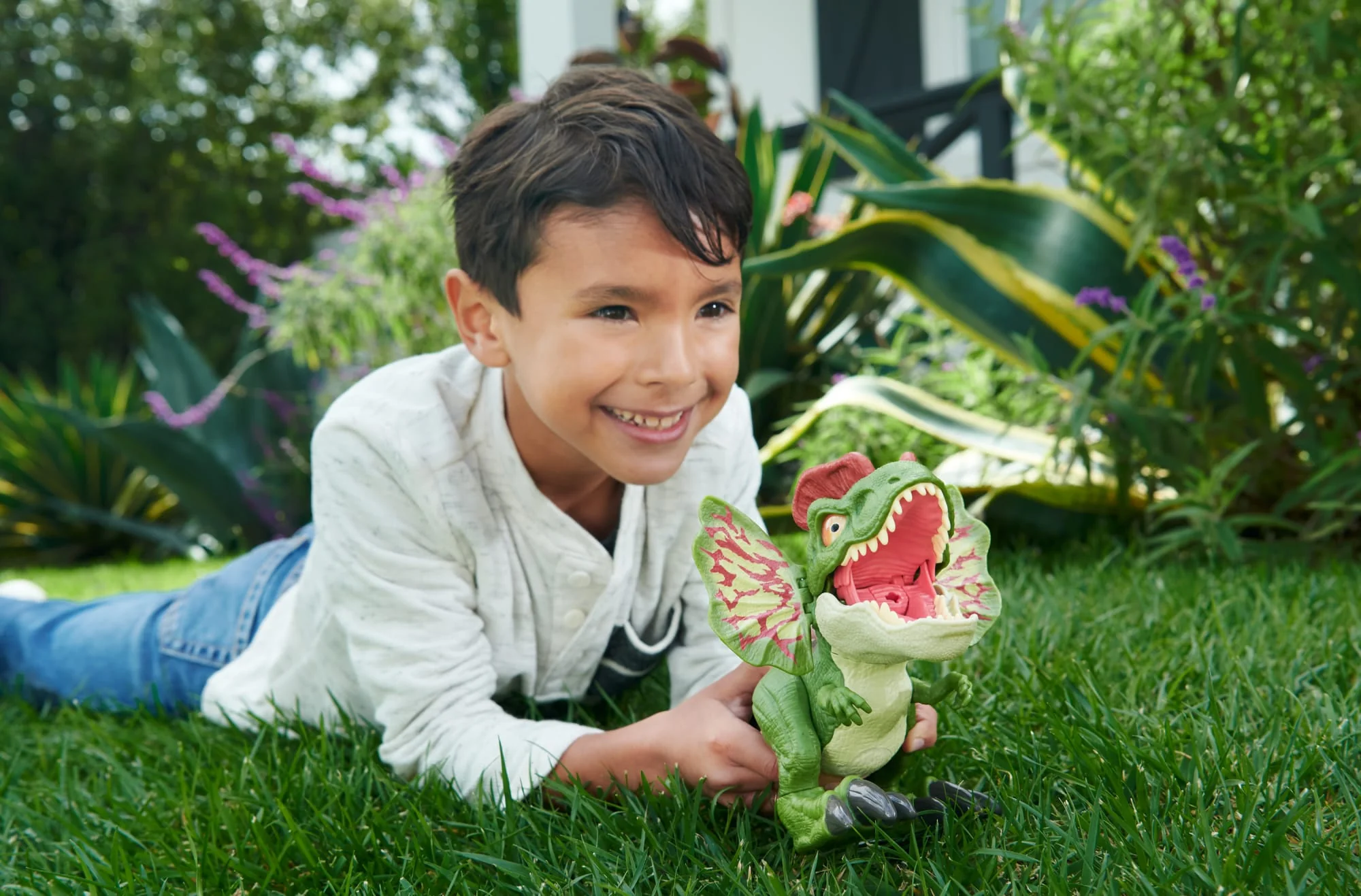 Jurassic World Dinosaur Sound Toy, Uncaged Fierce Launchin Dilophosaurus Figure - Image 2